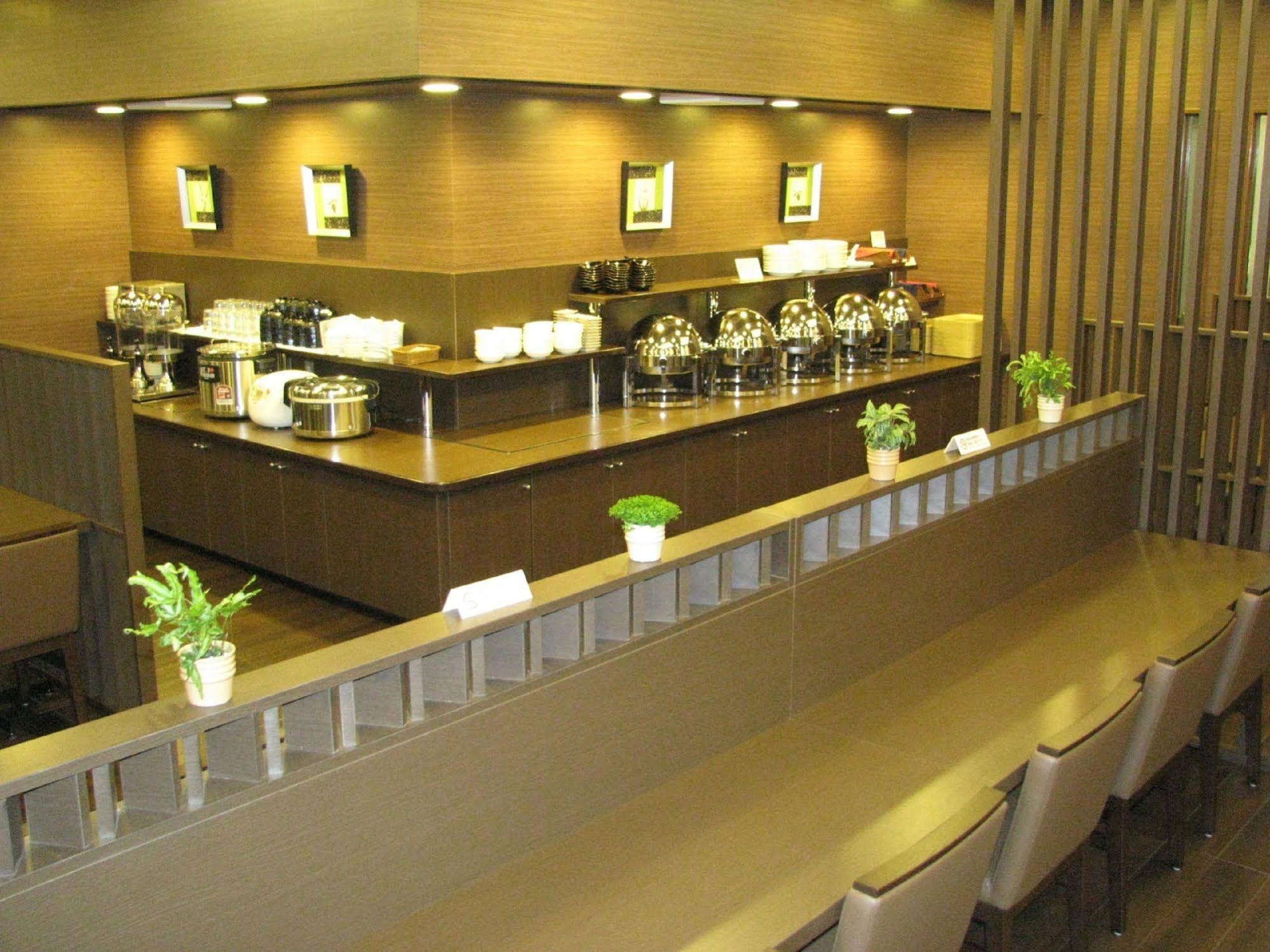 Route-Inn Hanamaki