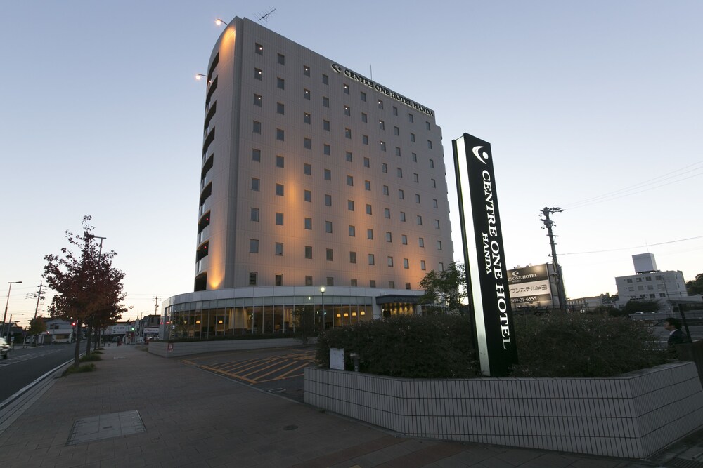 Center One Hotel Handa