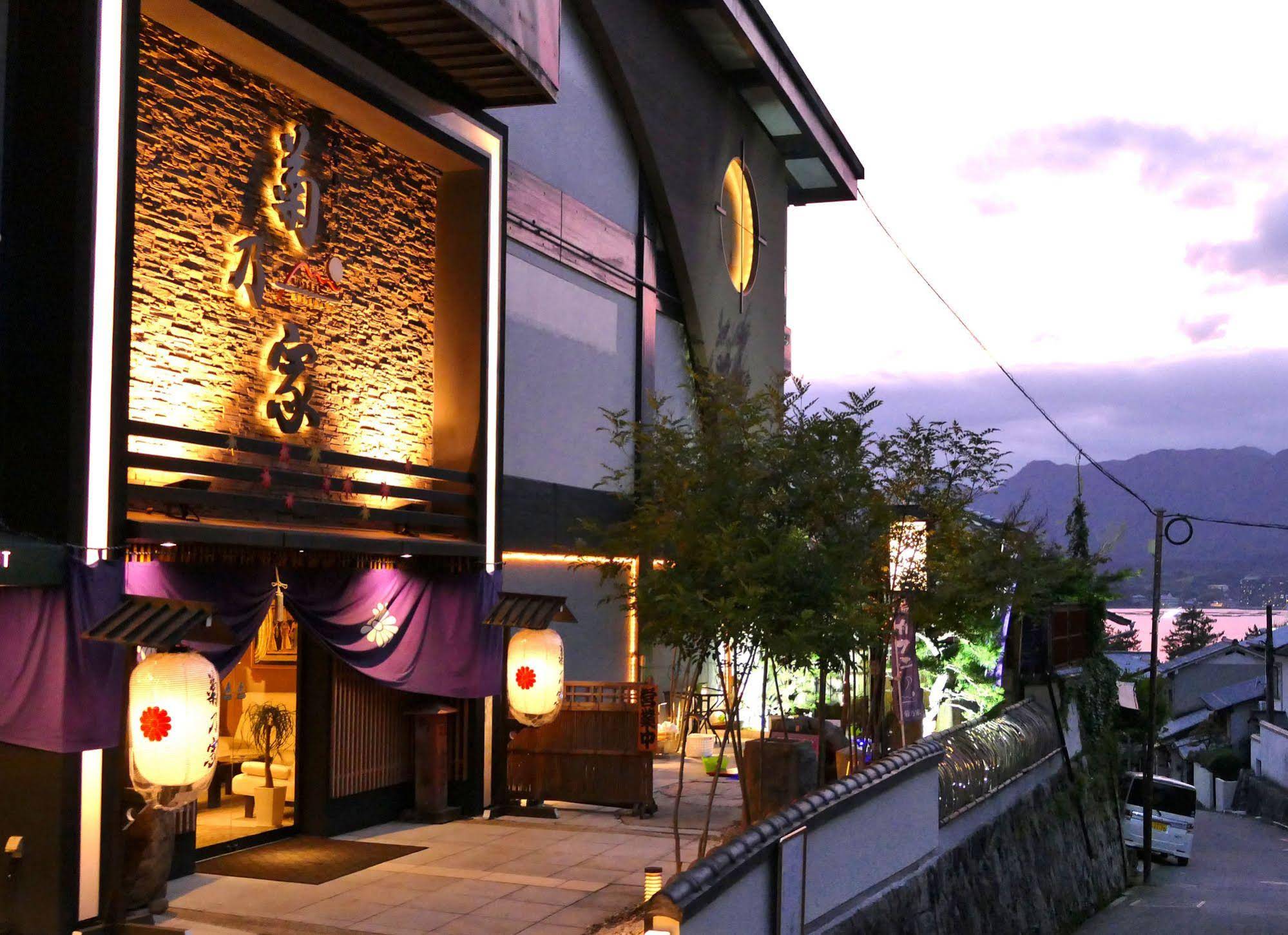 Hotel Kikunoya