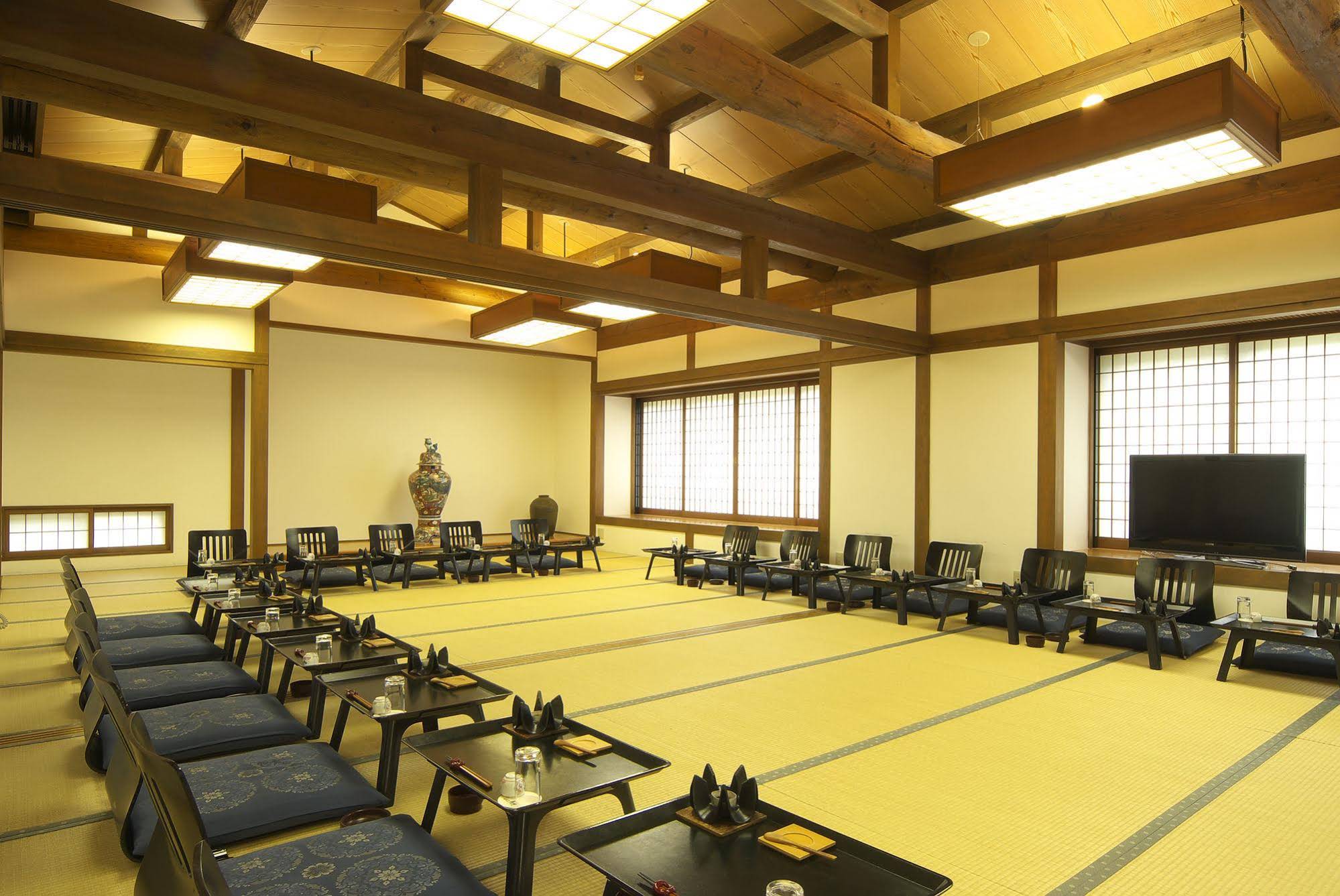 Hotel Kikori