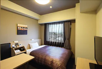 Hotel Route Inn Higashi Hiroshima Saijo Ekimae