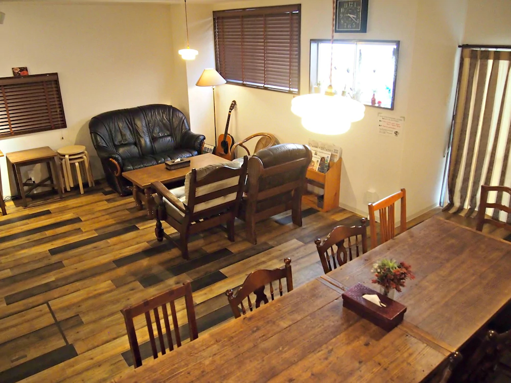 J-Hoppers Hiroshima Guesthouse