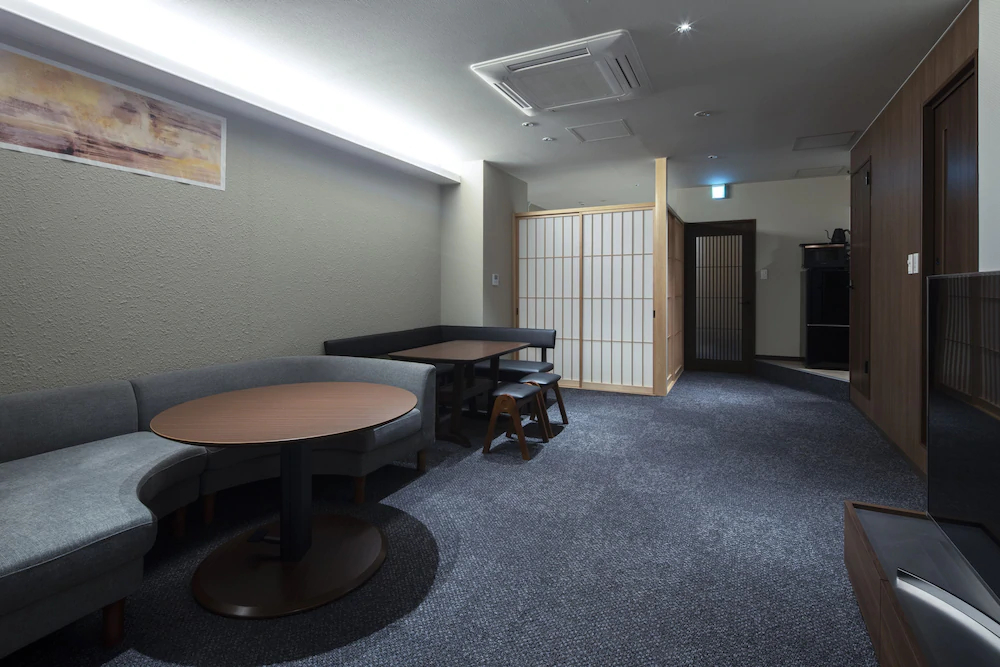 Randor Residence Hiroshima Suites