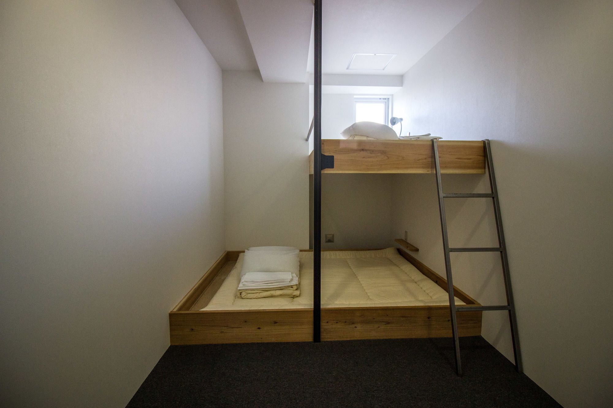Santiago Guesthouse Hiroshima