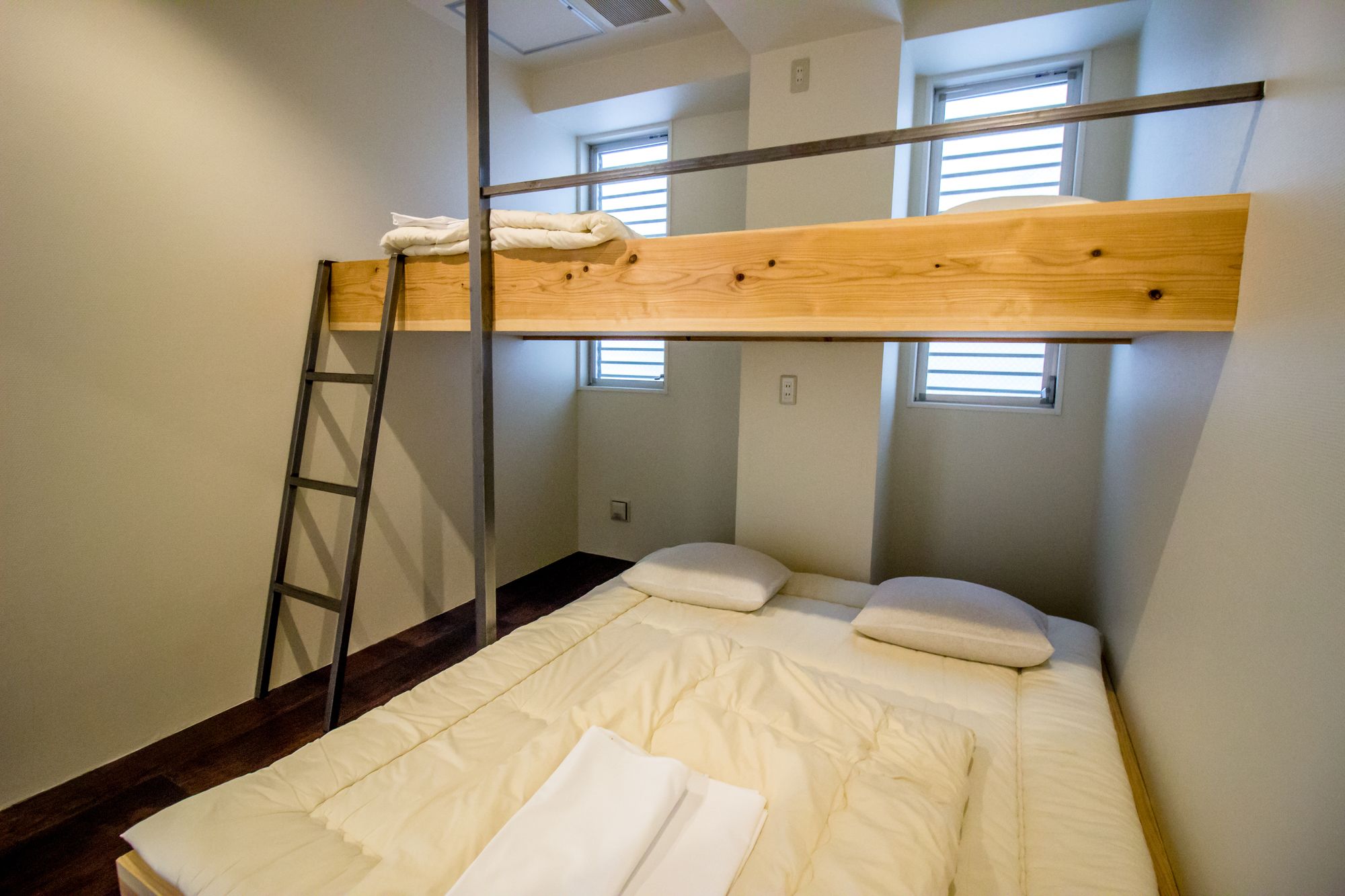 Santiago Guesthouse Hiroshima