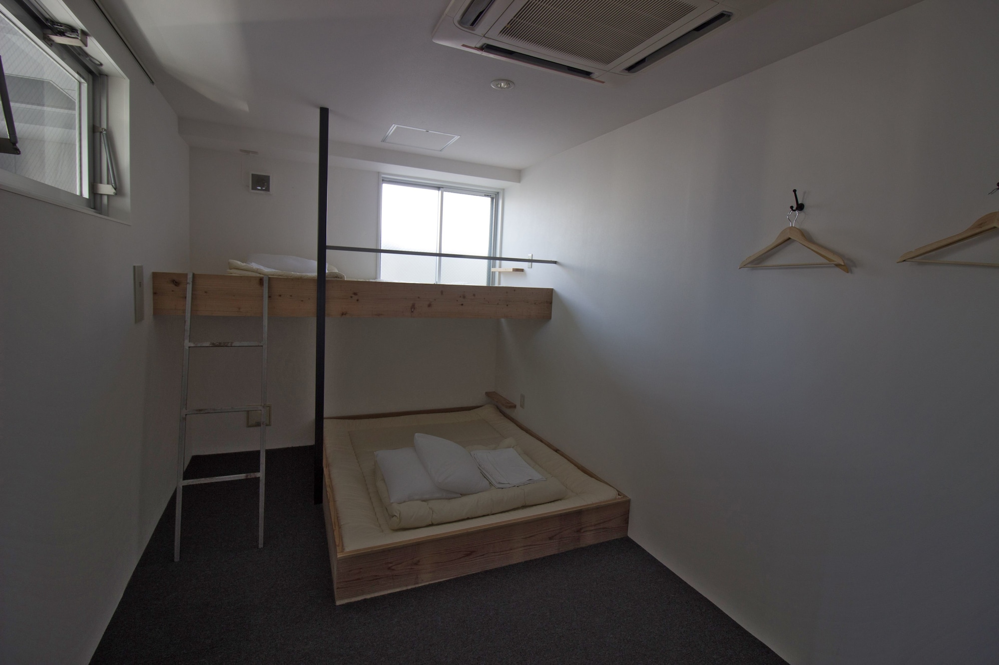 Santiago Guesthouse Hiroshima