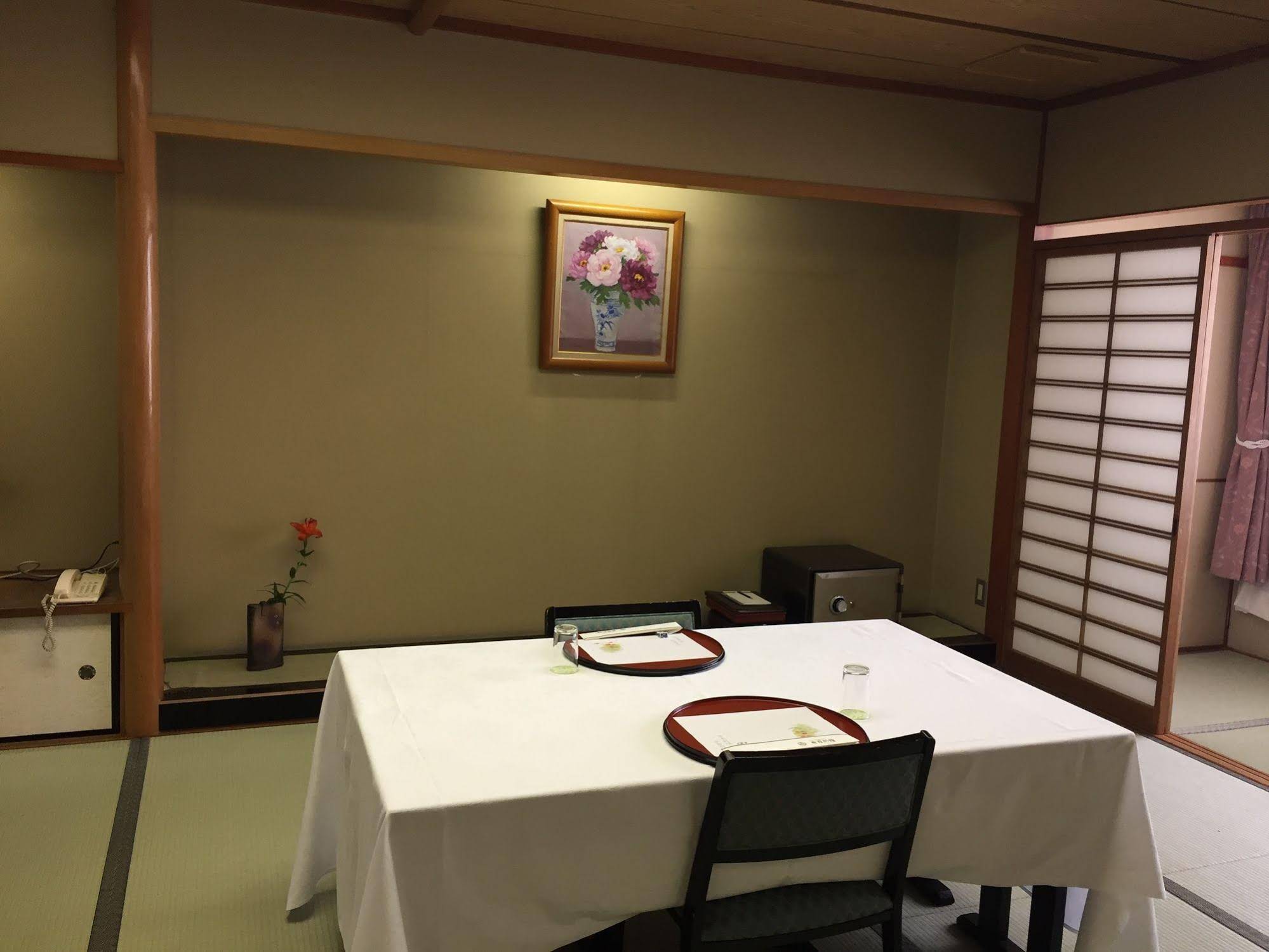 Sera Bekkan Ryokan