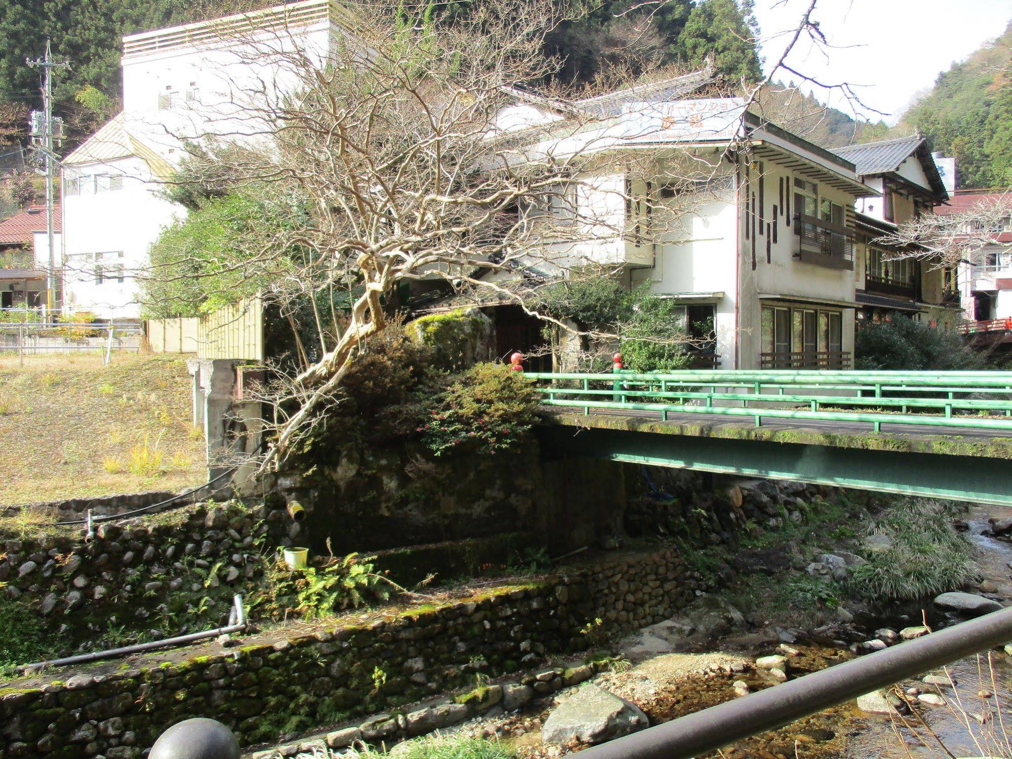 Weekly Spa House Red Pine