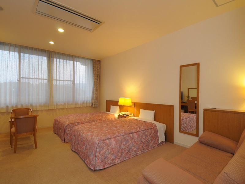 Menard Aoyama Resort