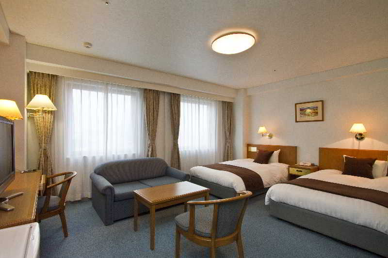 Ise Pearl Pier Hotel