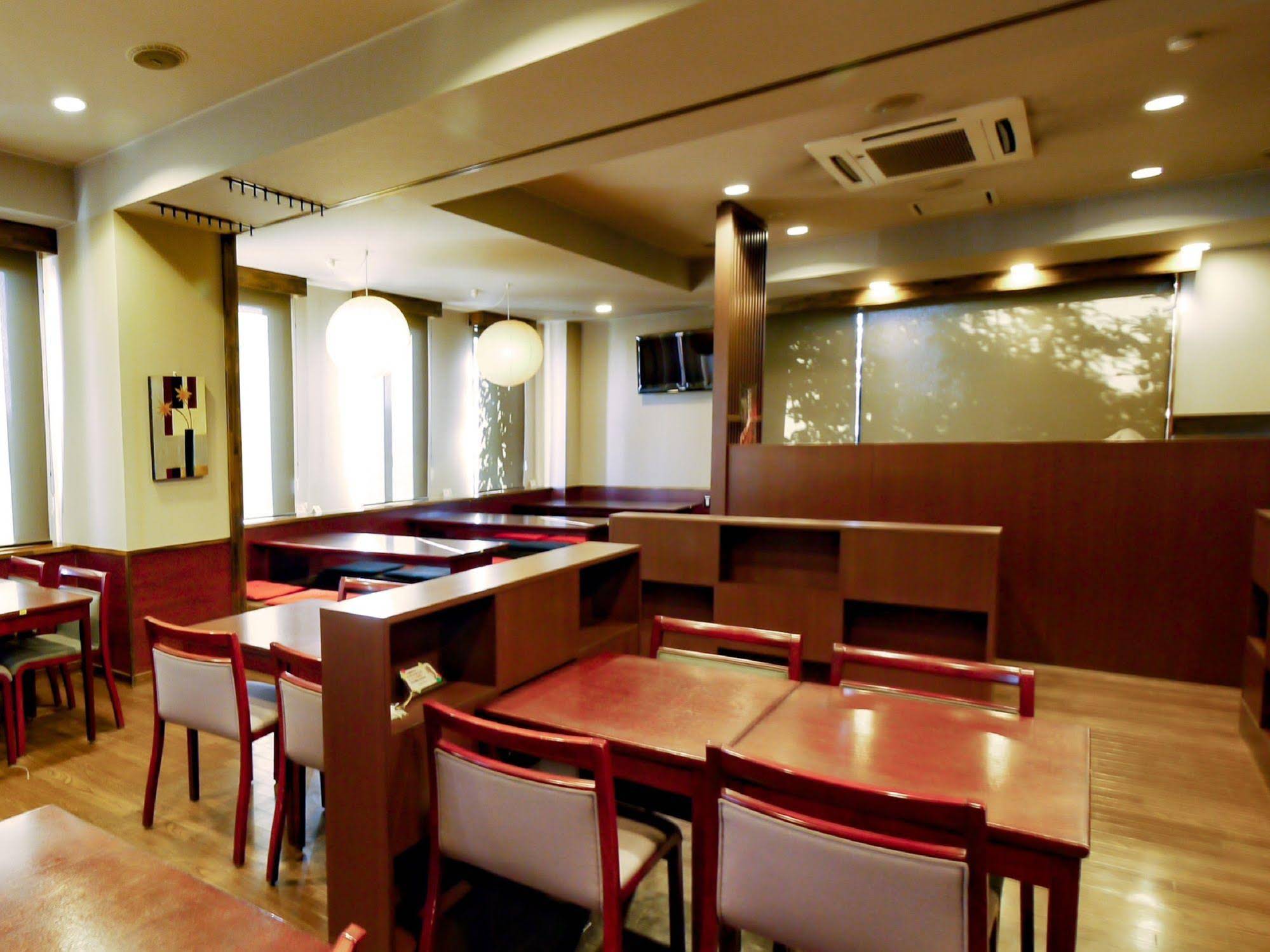 Hotel Route-Inn Isesaki