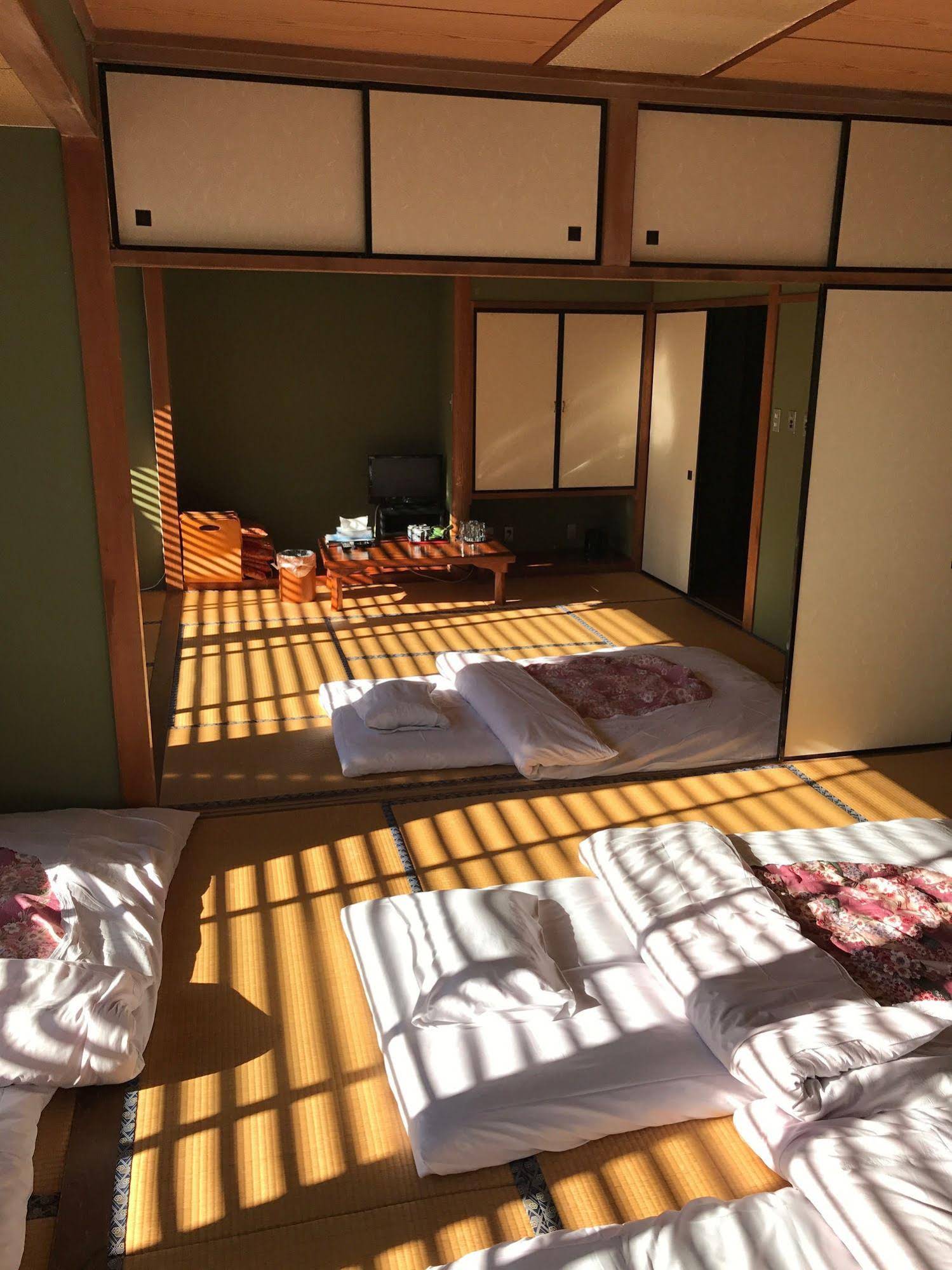 New Makomo Hotel