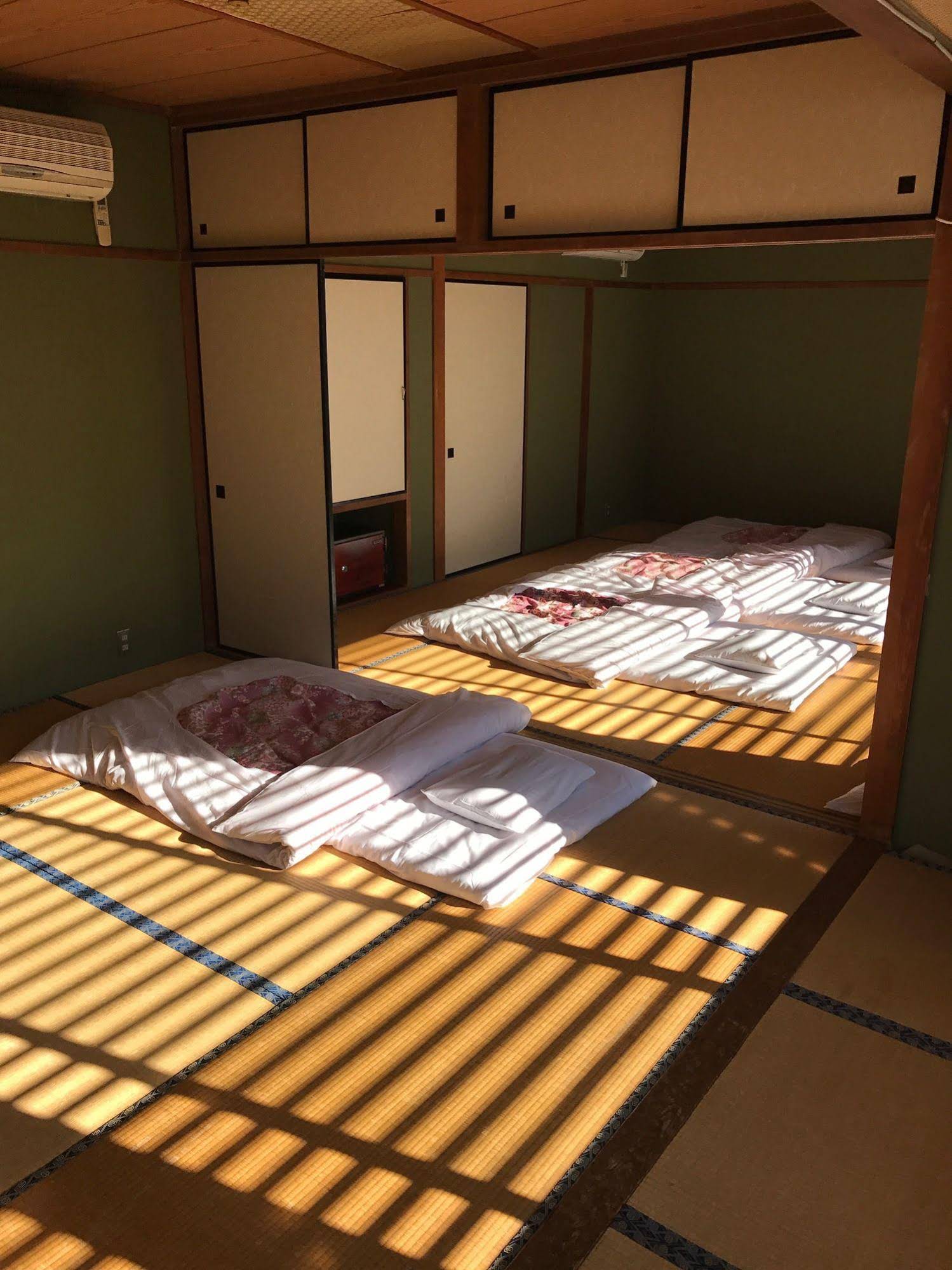 New Makomo Hotel
