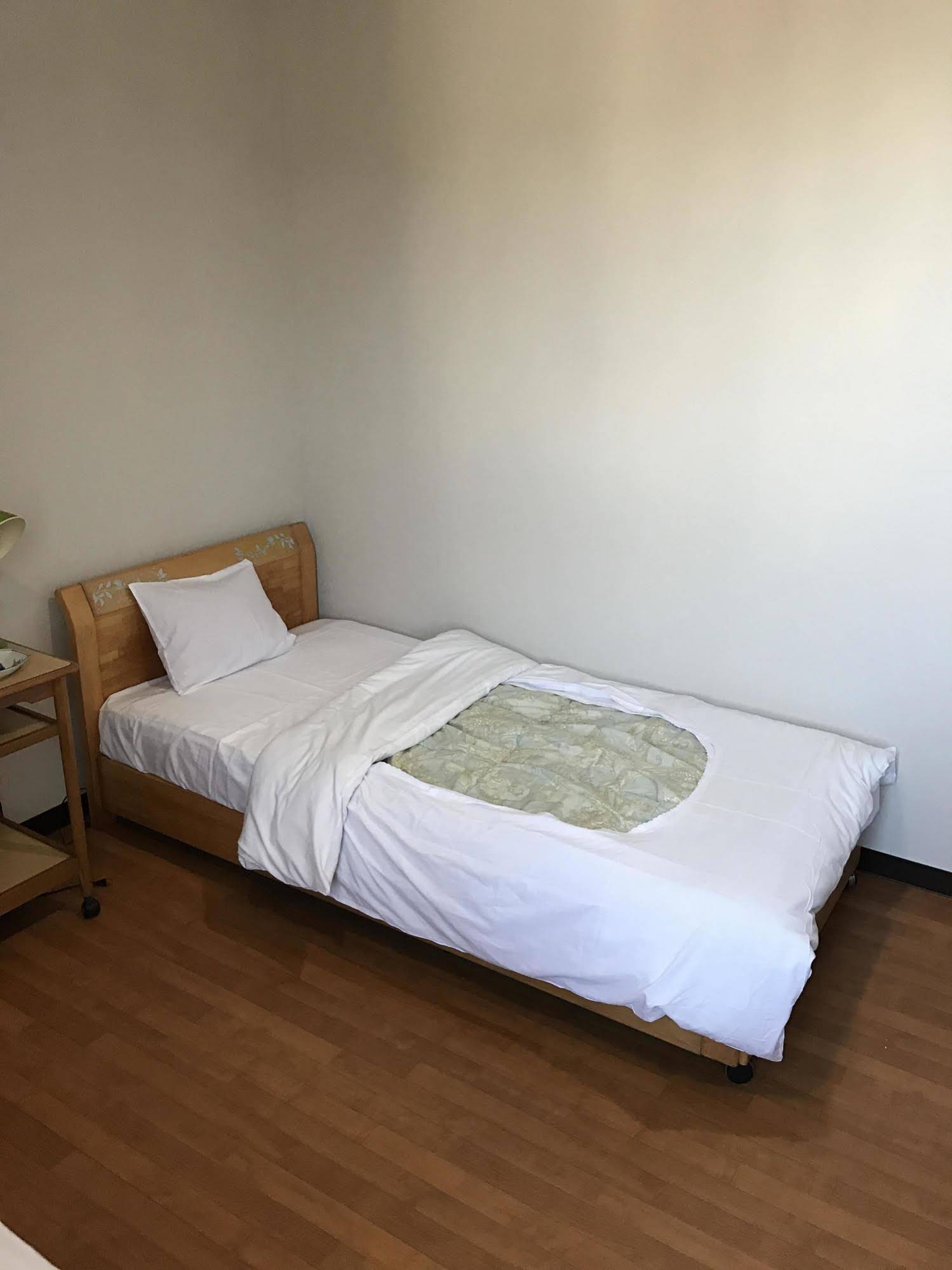 New Makomo Hotel