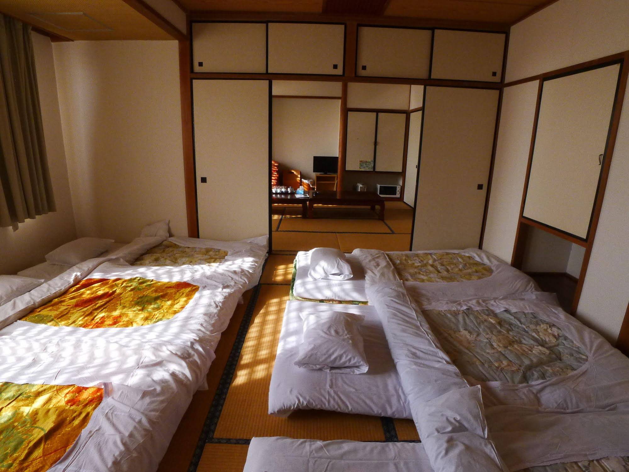 New Makomo Hotel