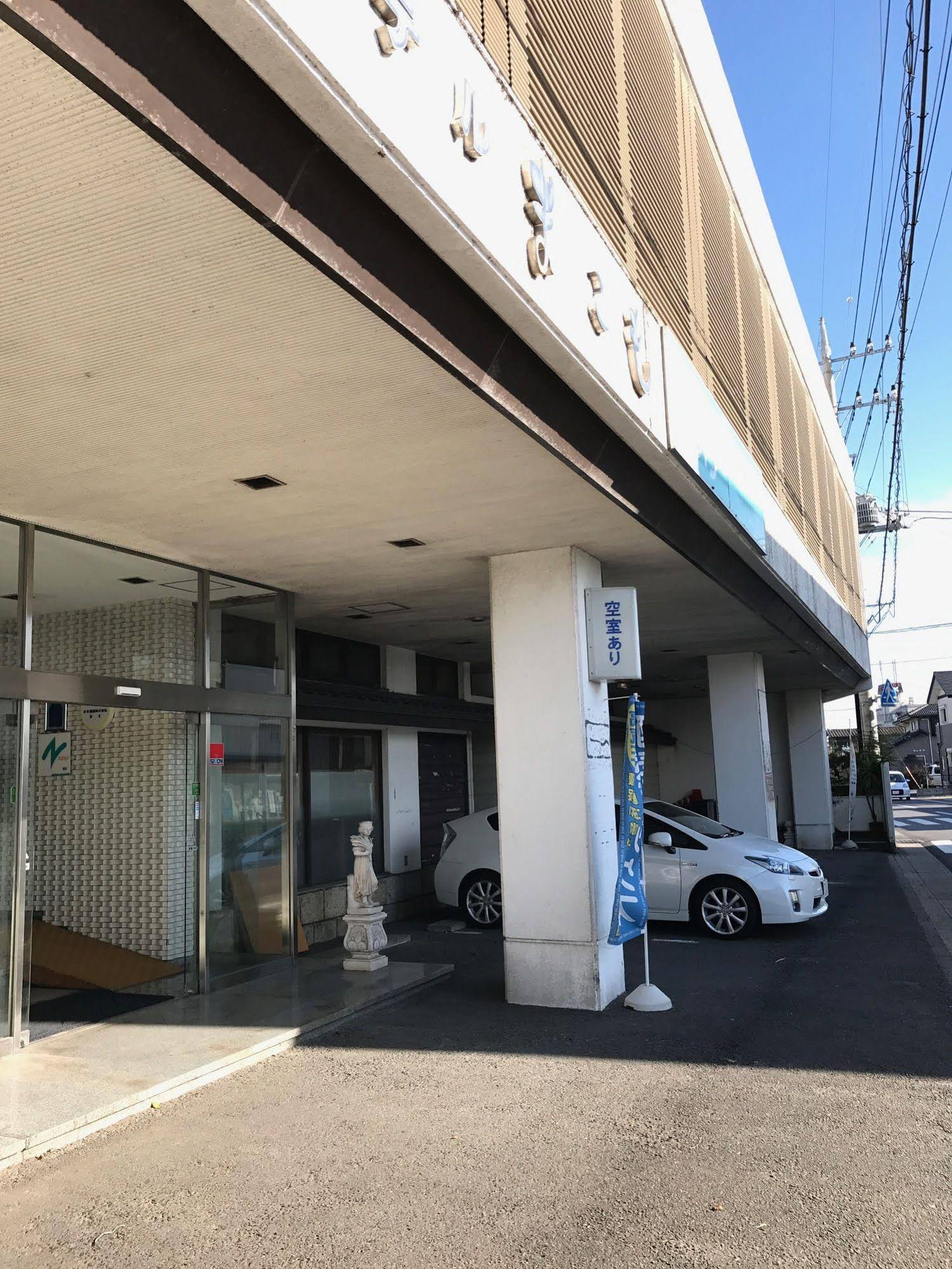 New Makomo Hotel