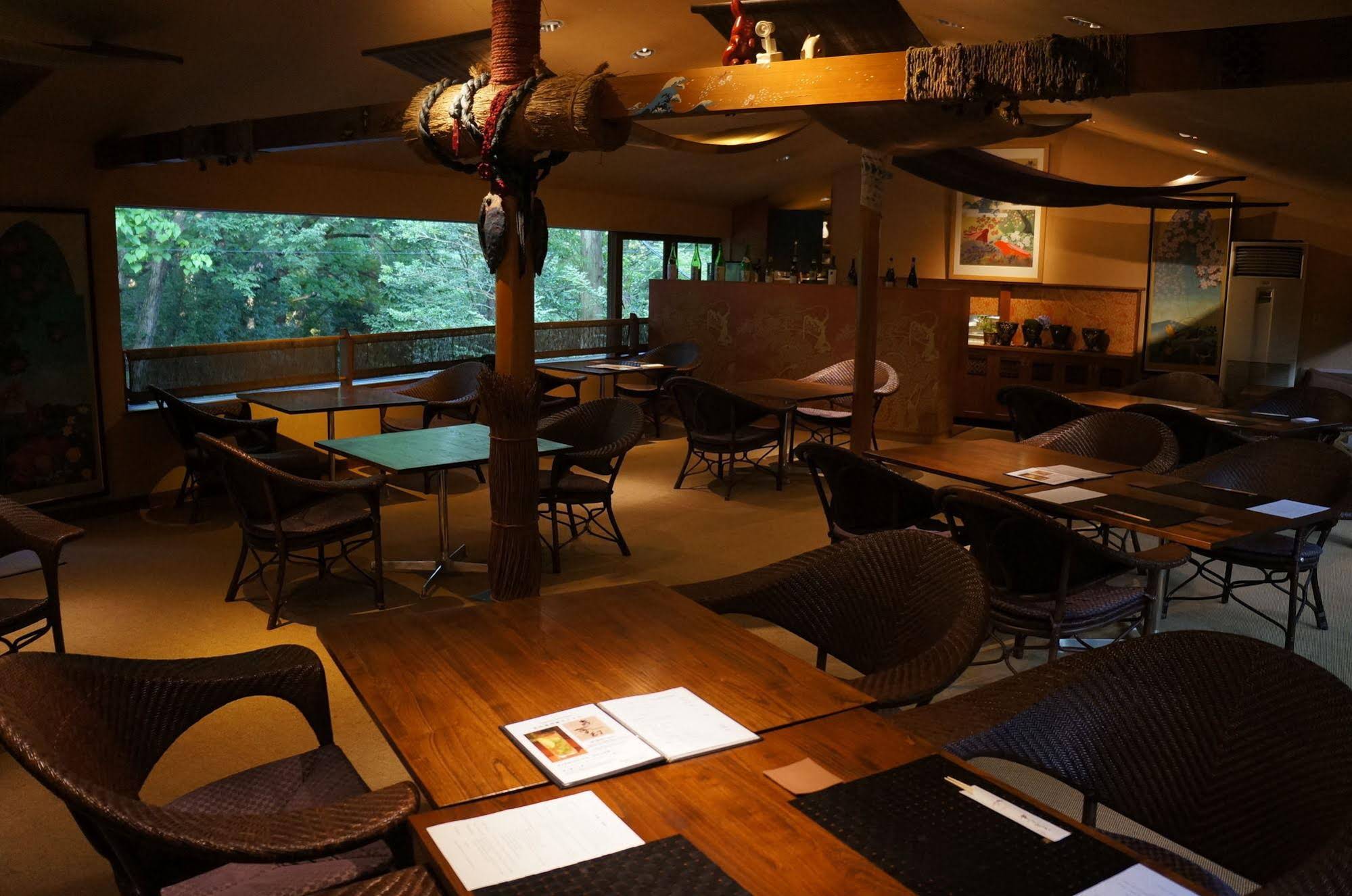Izukogen Hanafubuki Ryokan