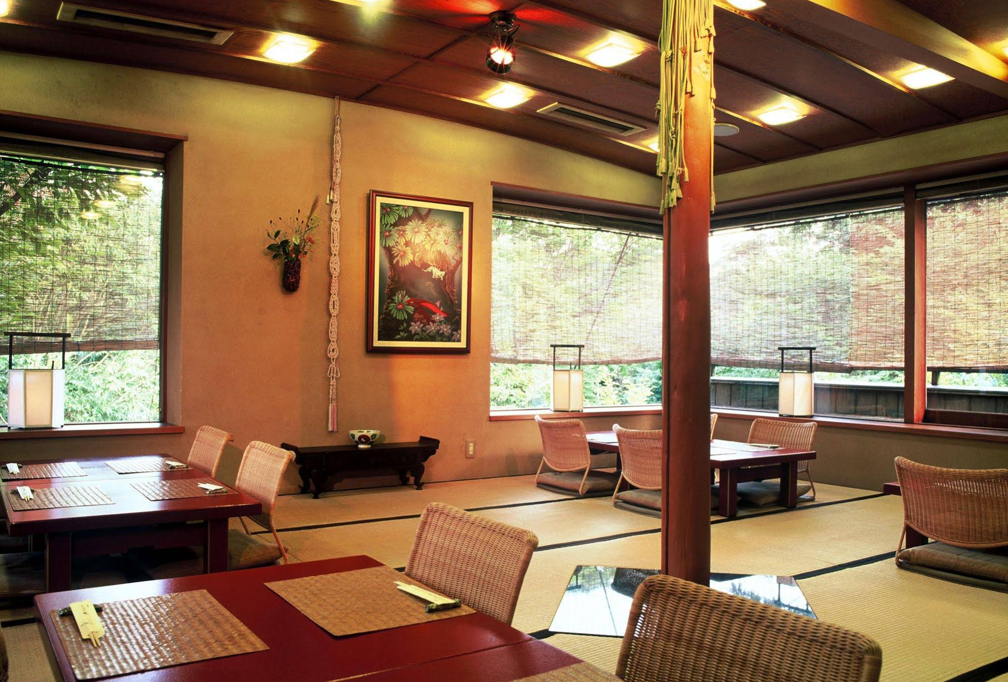 Izukogen Hanafubuki Ryokan