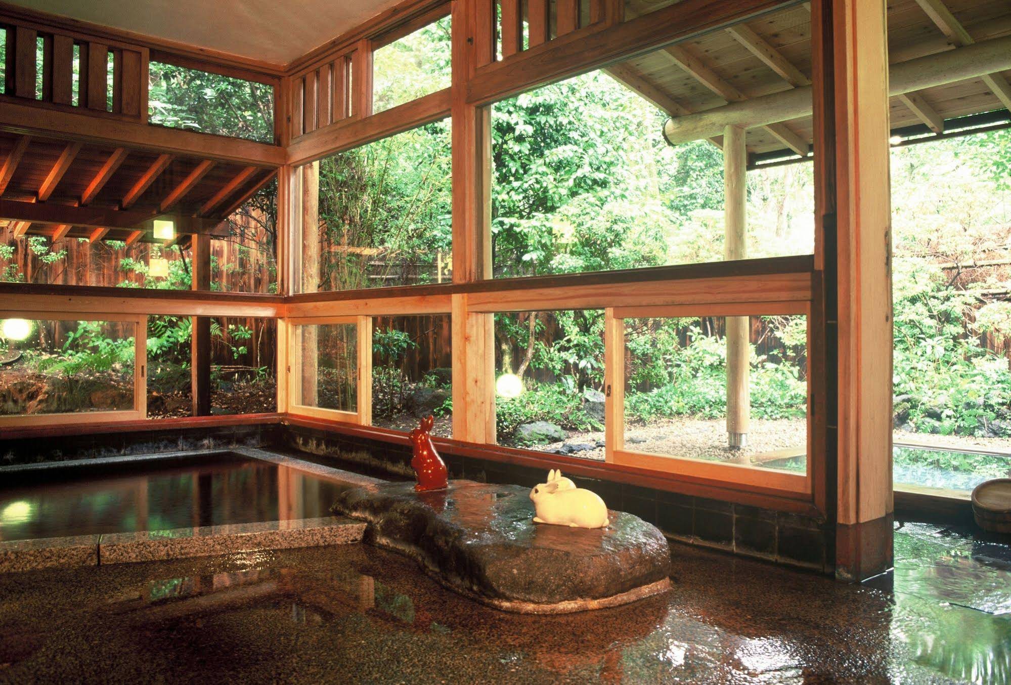 Izukogen Hanafubuki Ryokan
