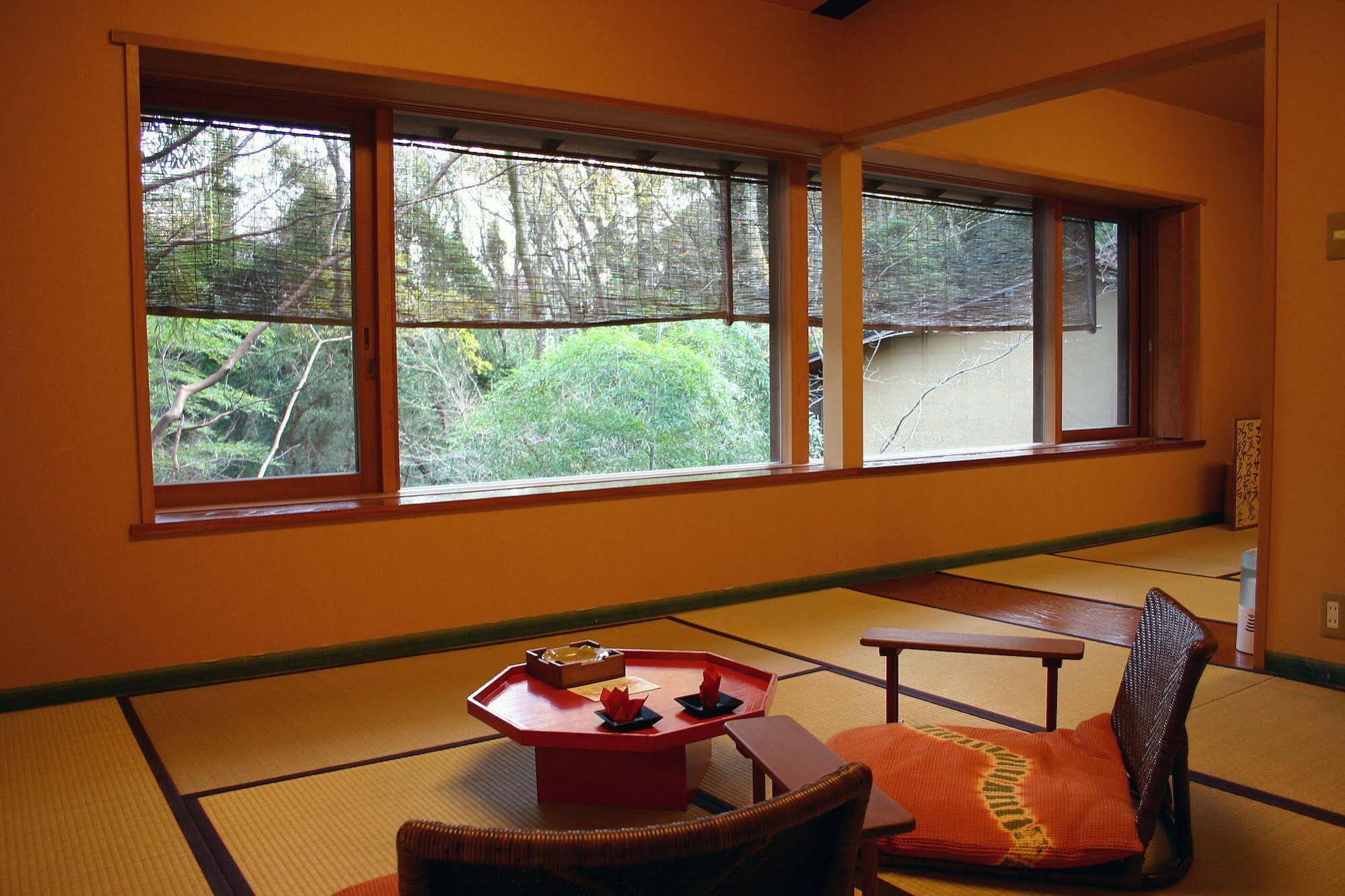 Izukogen Hanafubuki Ryokan