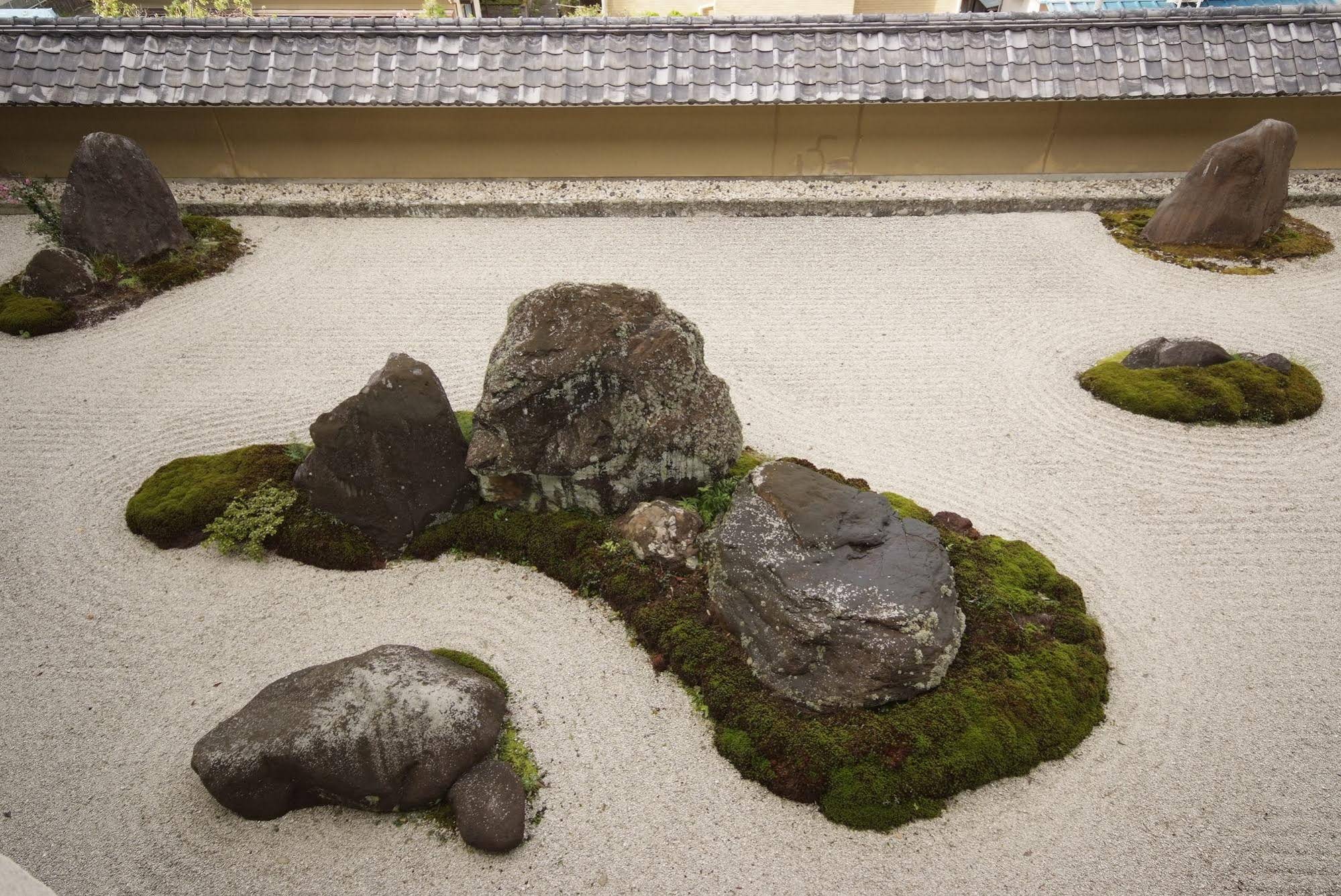 Breezbay Shuzenji Hotel