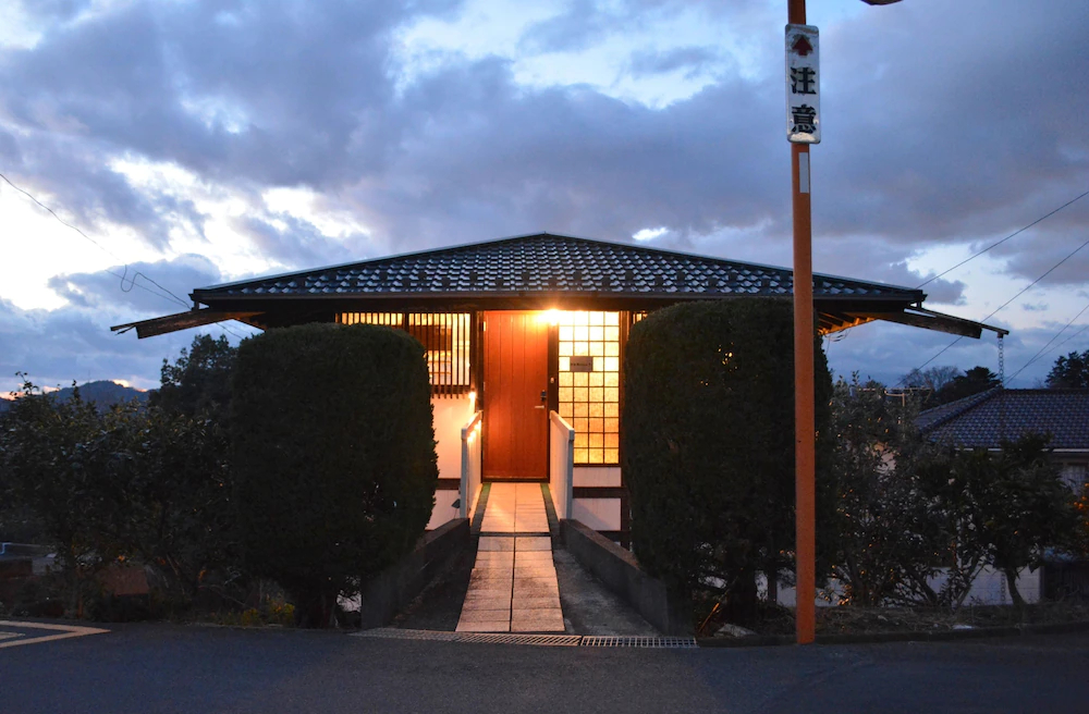 Izu Ricca