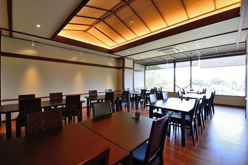 New Hakkeien Hotel