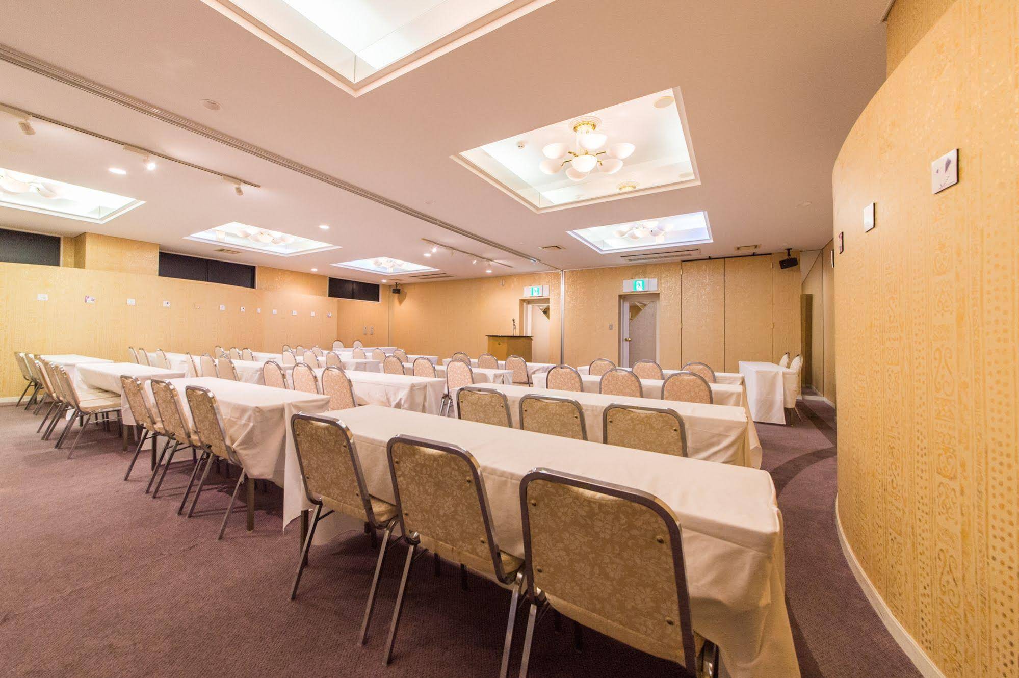 APA Hotel Kagadaishoji-Ekimae