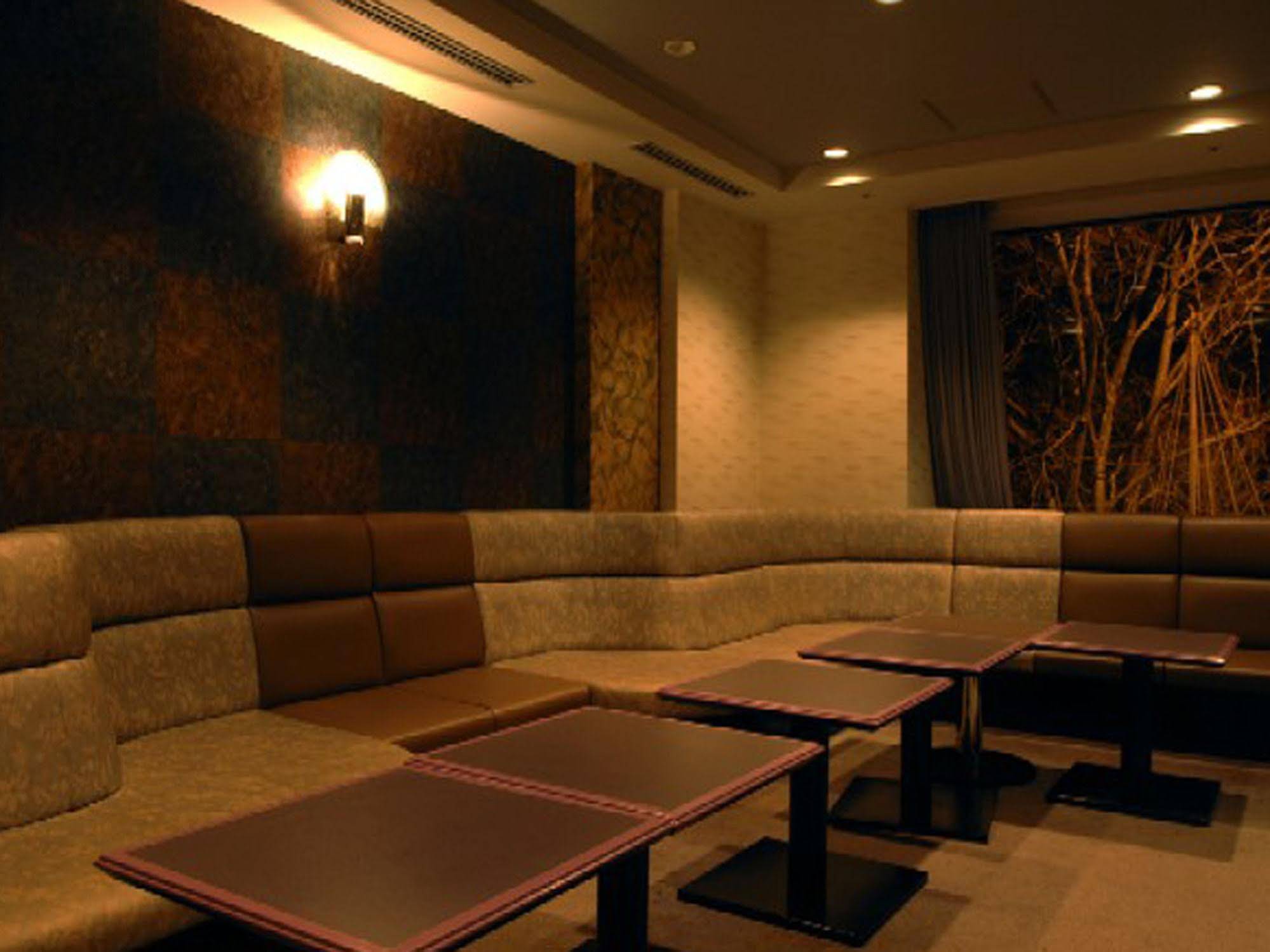 Kajikaso Royal Hotel