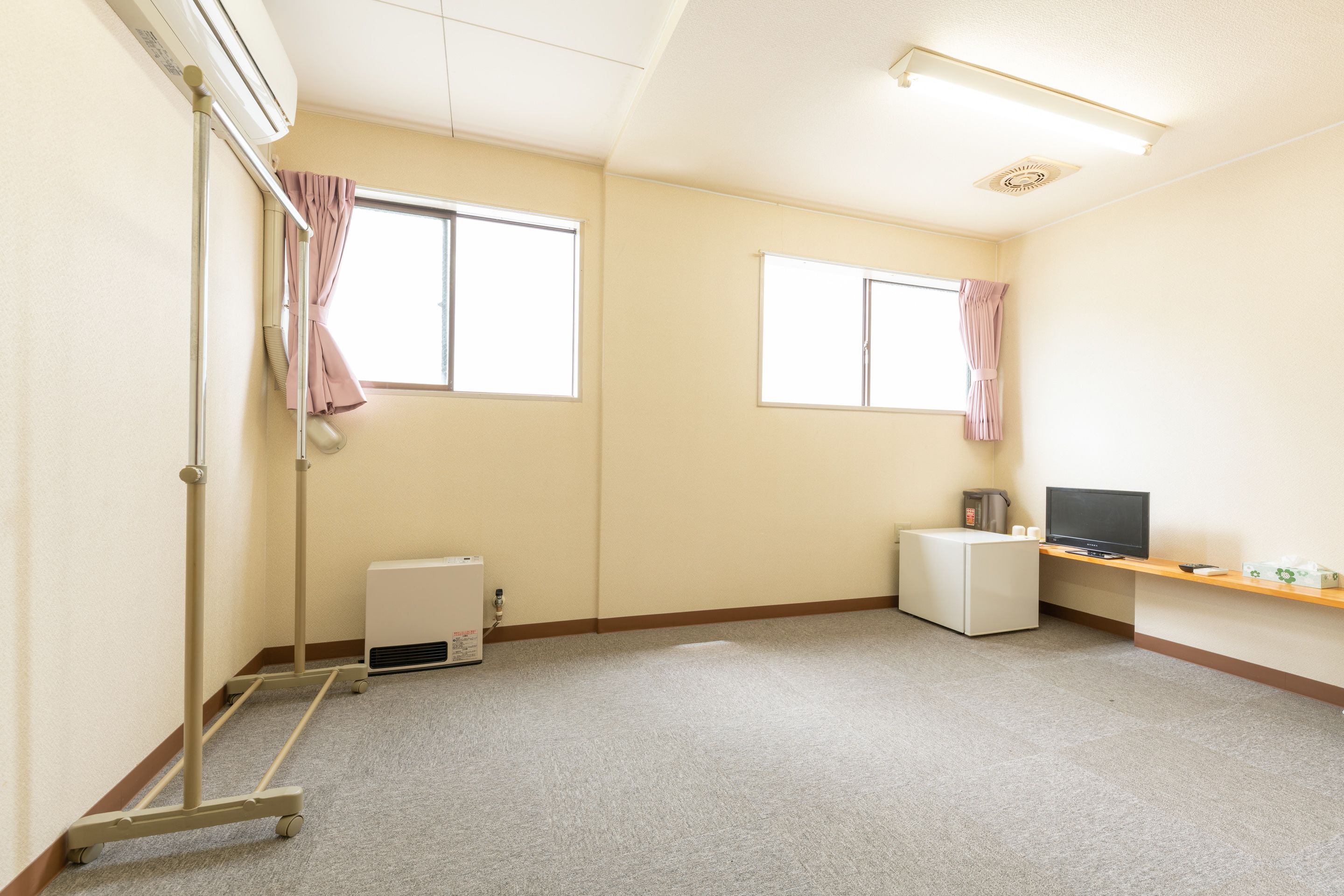 Owatari Pansion by OYO Rooms