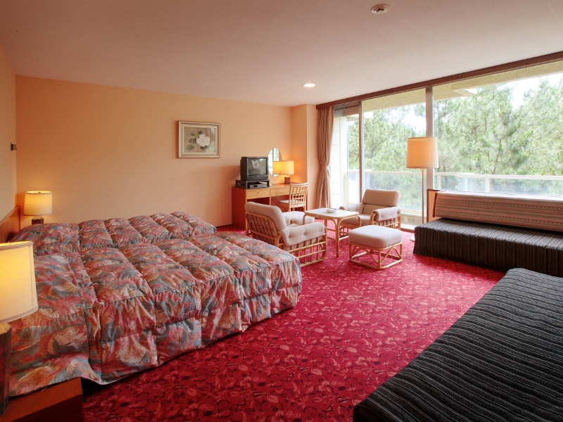 Kamogawa Grand Tower