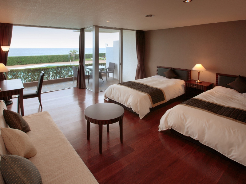 Kamogawa Grand Tower