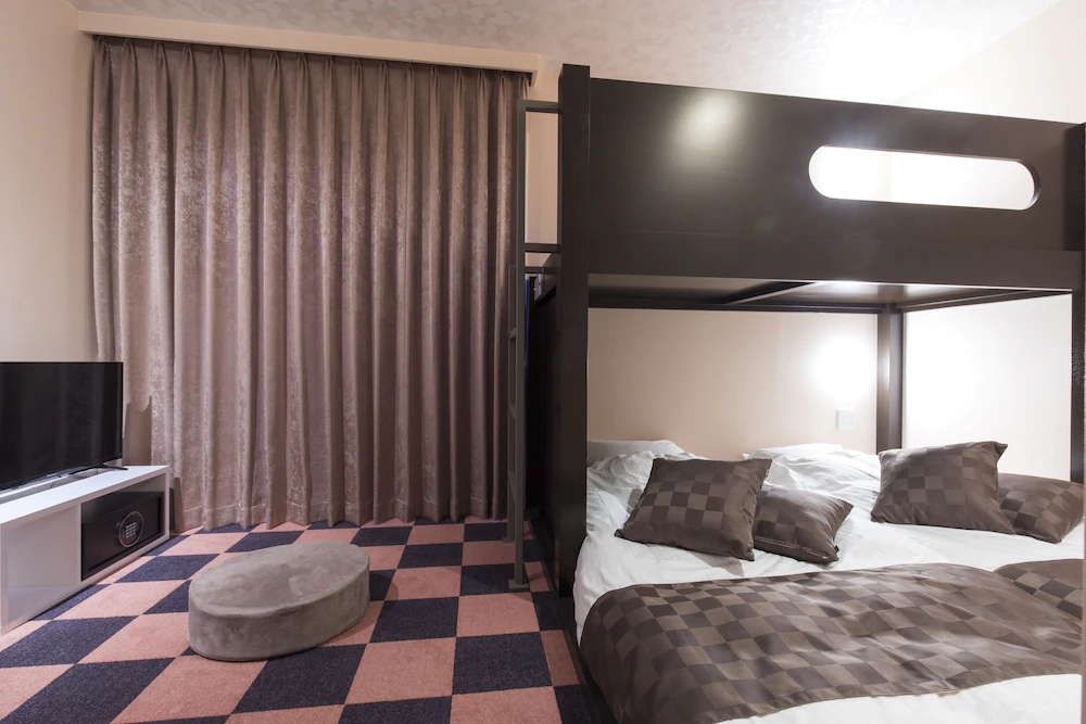 Granrina Kanazawa Hobo Ekimae Hotel
