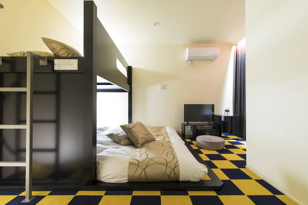 Granrina Kanazawa Hobo Ekimae Hotel