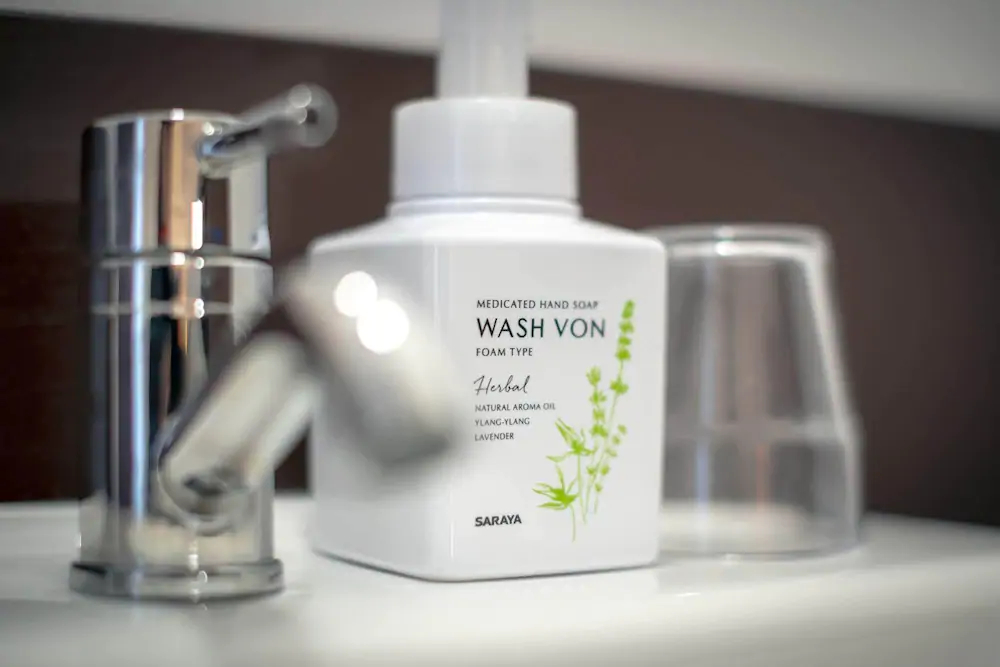 Hotel Trim-Caters To Women