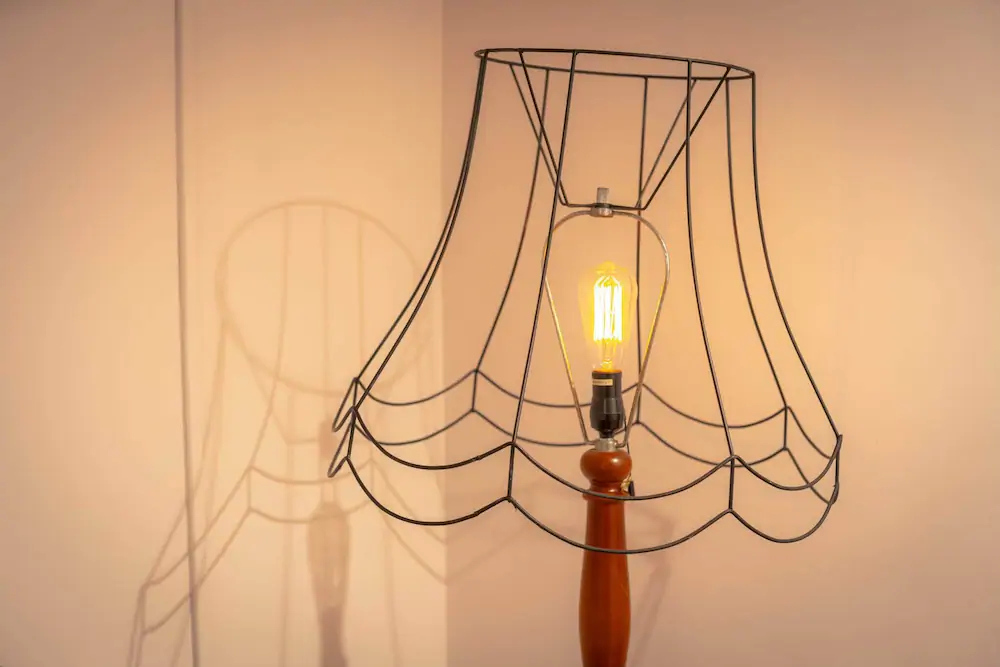 Hotel Trim-Caters To Women