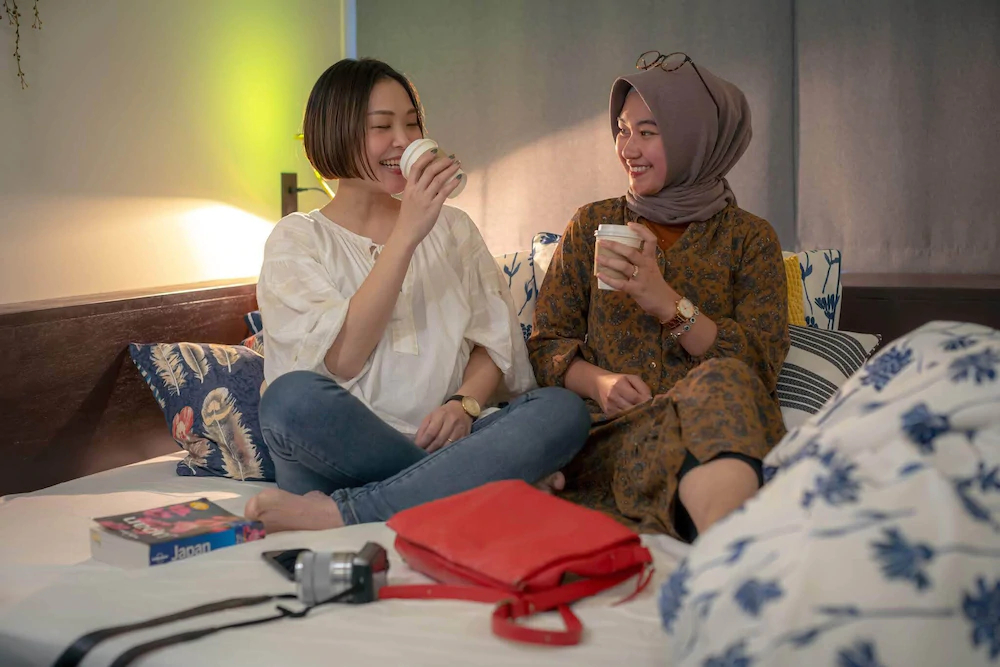 Hotel Trim-Caters To Women