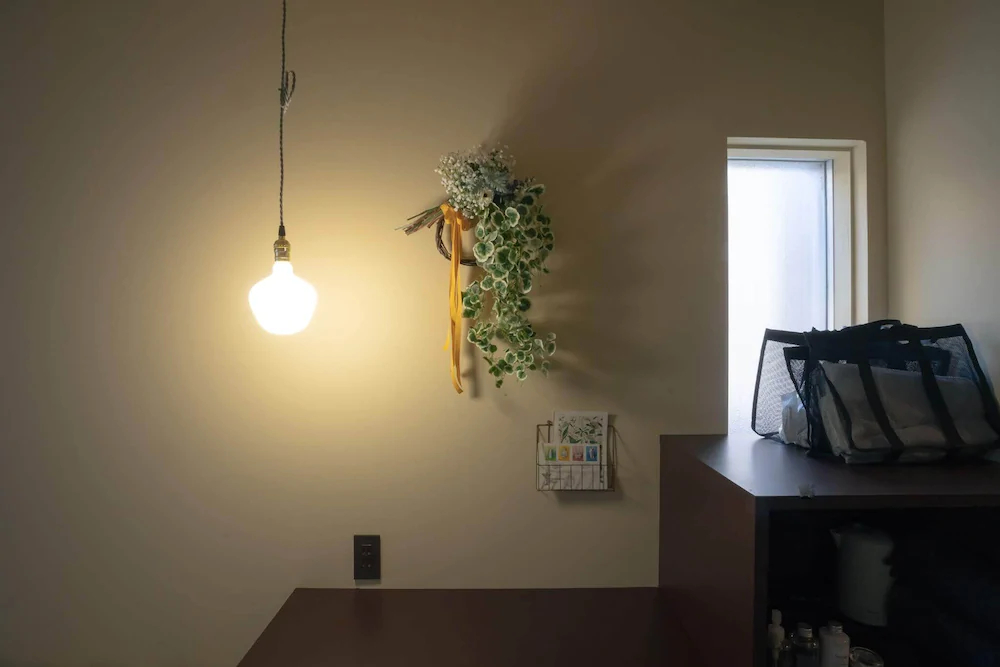 Hotel Trim-Caters To Women