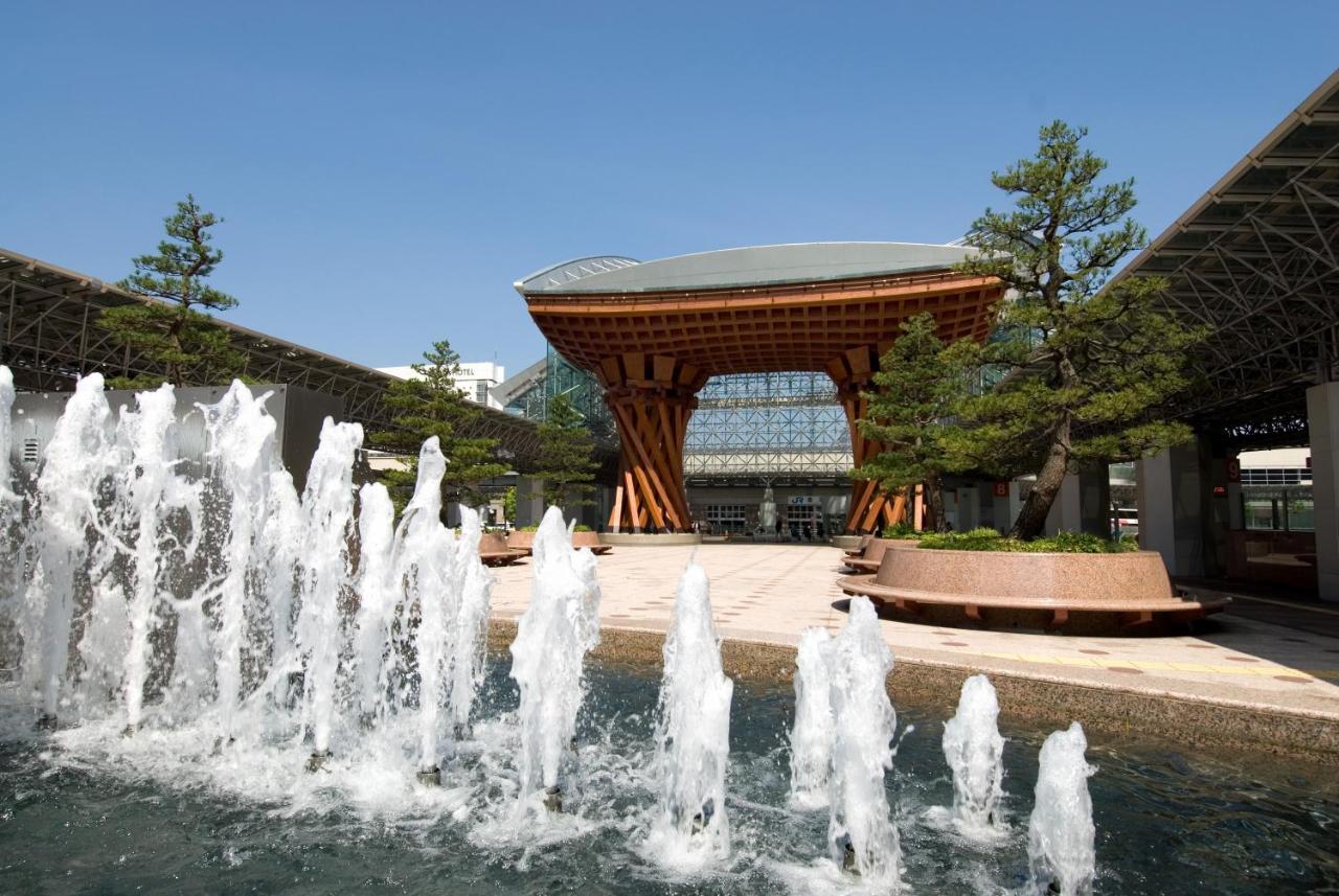 Nikko Kanazawa