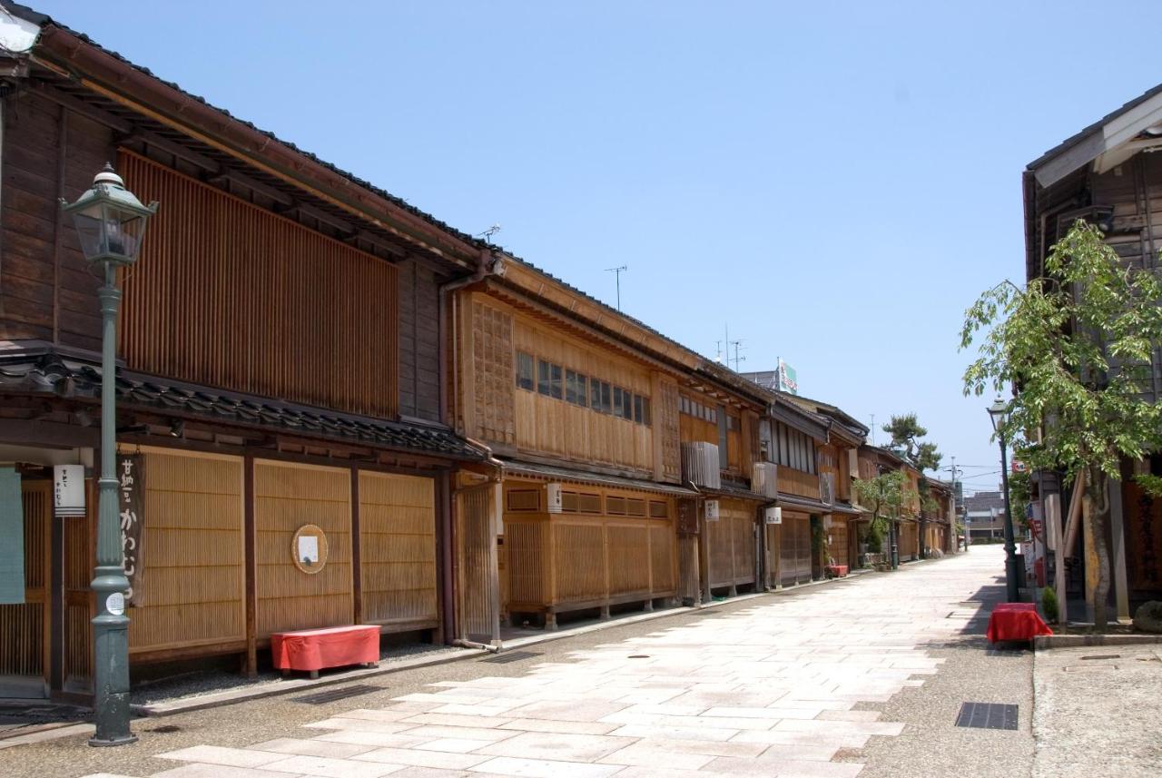 Nikko Kanazawa