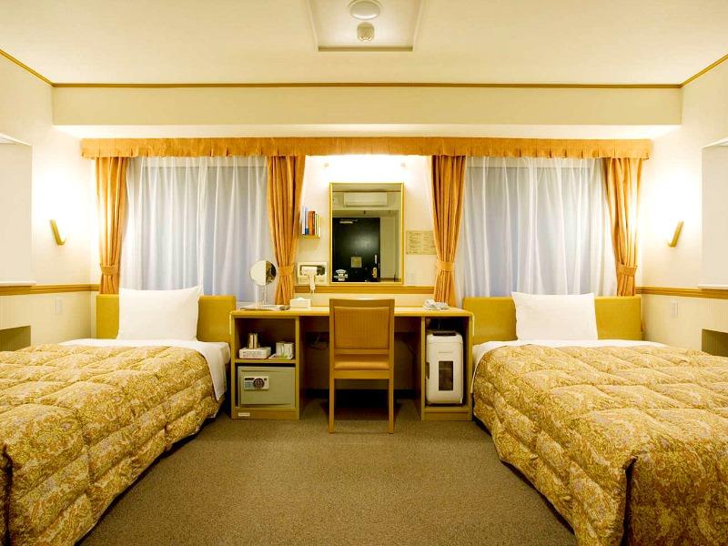 Toyoko Inn Kanazawa Kenrokuen Korinbo