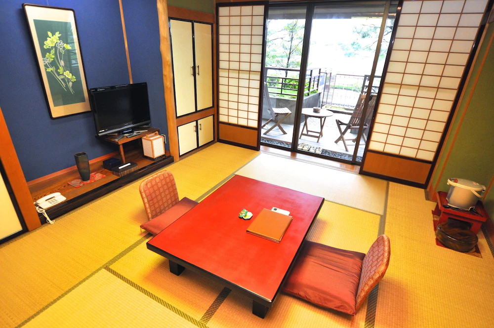Yuyarurusaisai