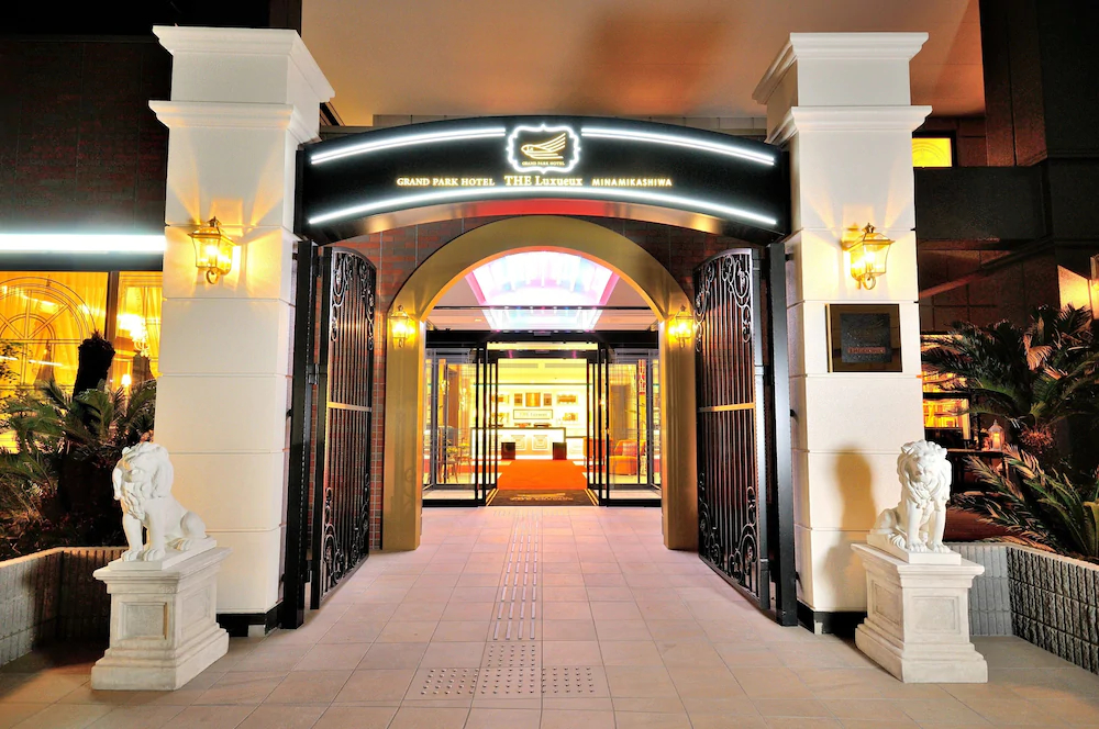 Grand Park Hotel The Luxueux Minamikashiwa