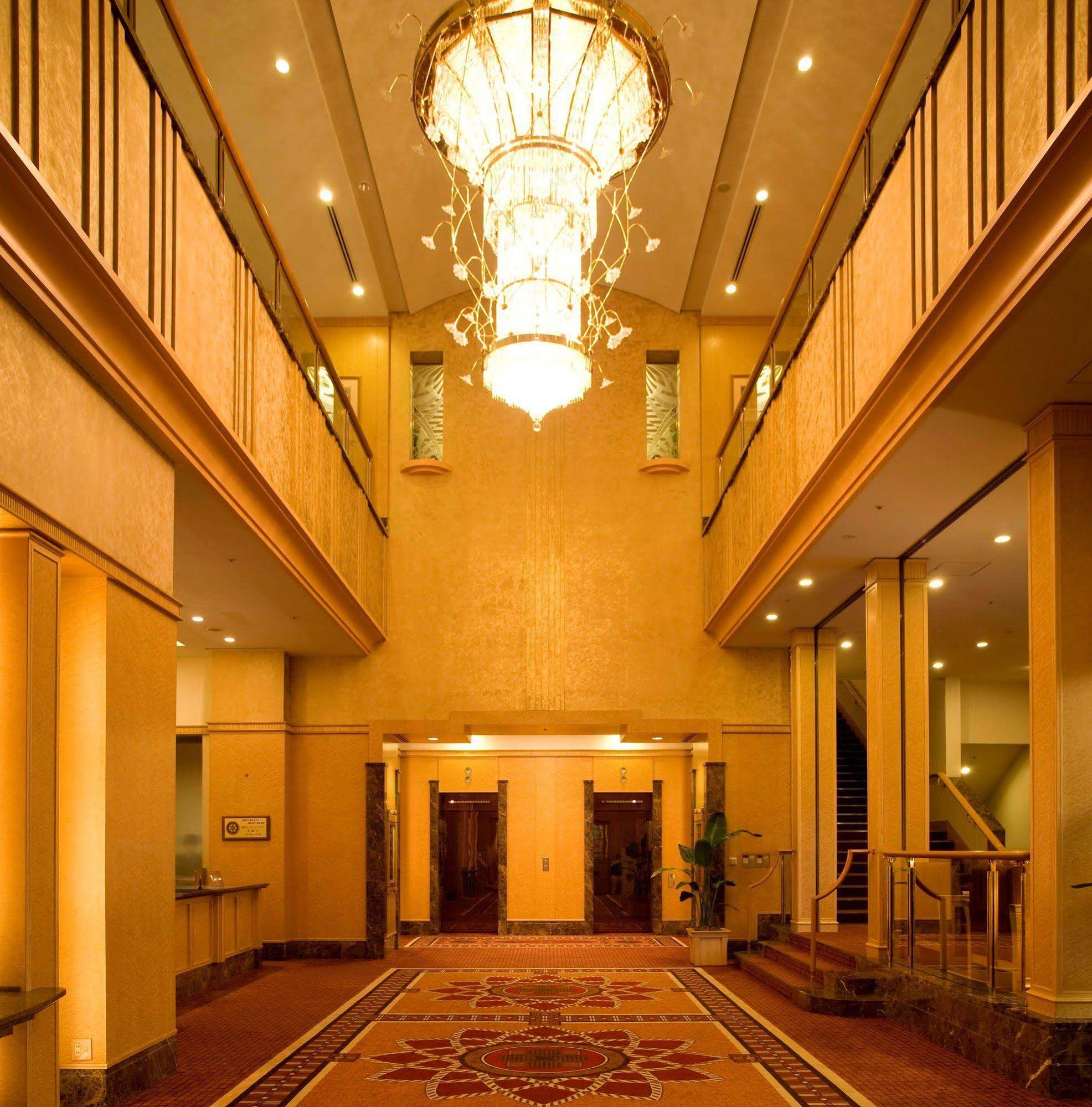 The Crest Hotel Kashiwa