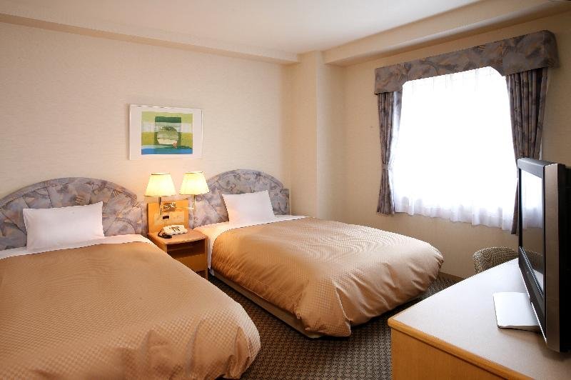 Jr-East Hotel Mets Kawasaki