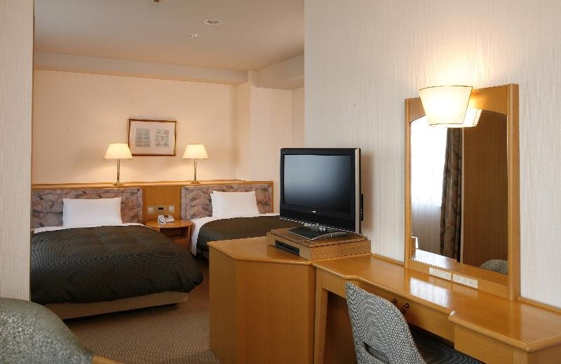Jr-East Hotel Mets Kawasaki