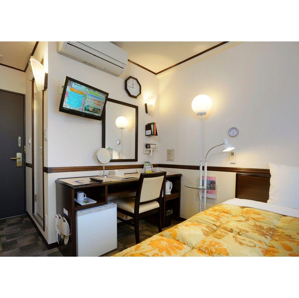 Toyoko Inn Kawasaki Ekimae Isago