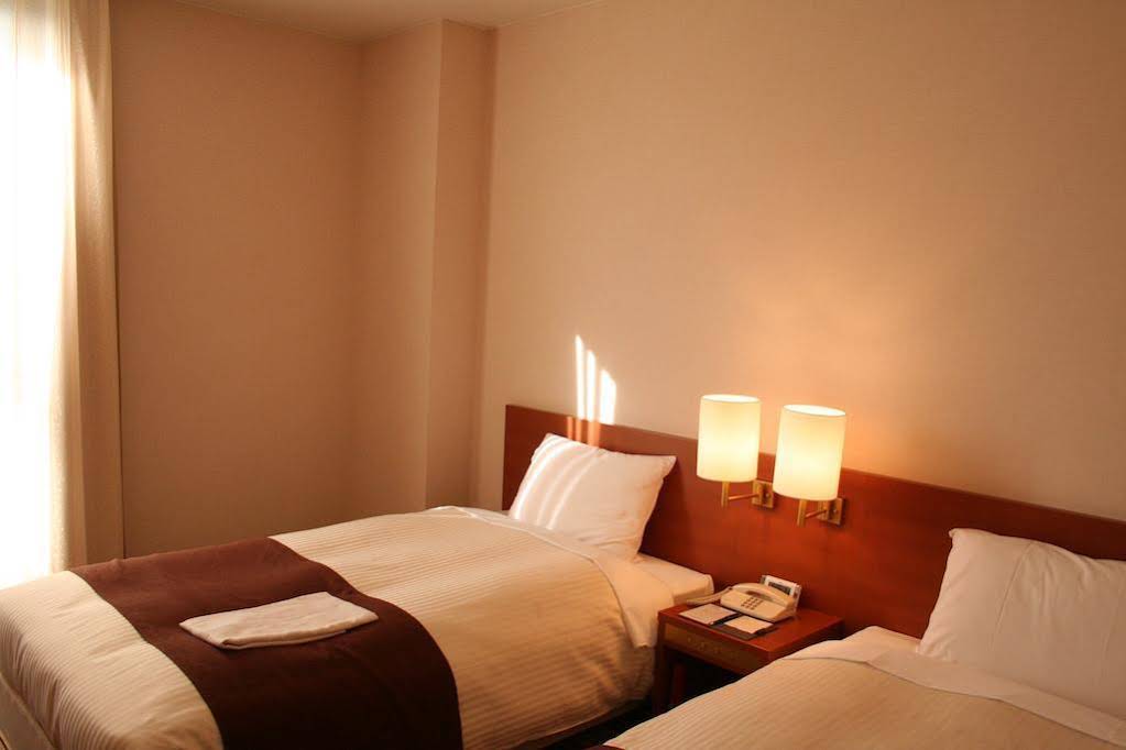 Hotel Crown Palais Kofu