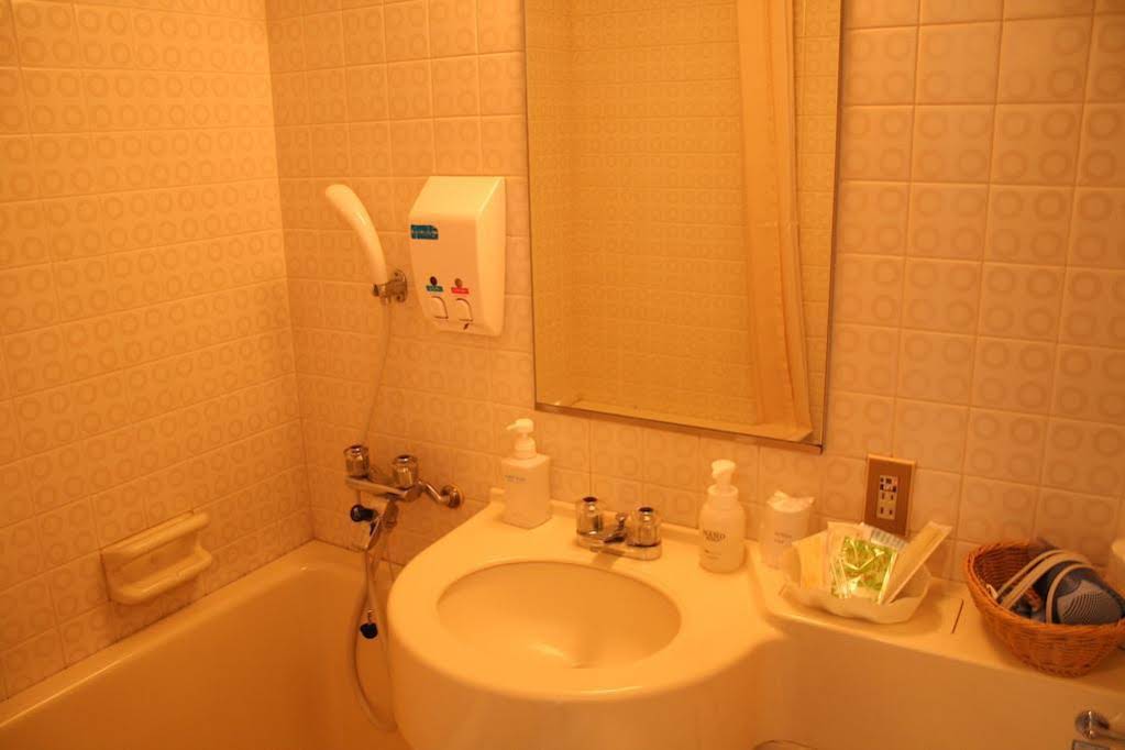 Hotel Crown Palais Kofu