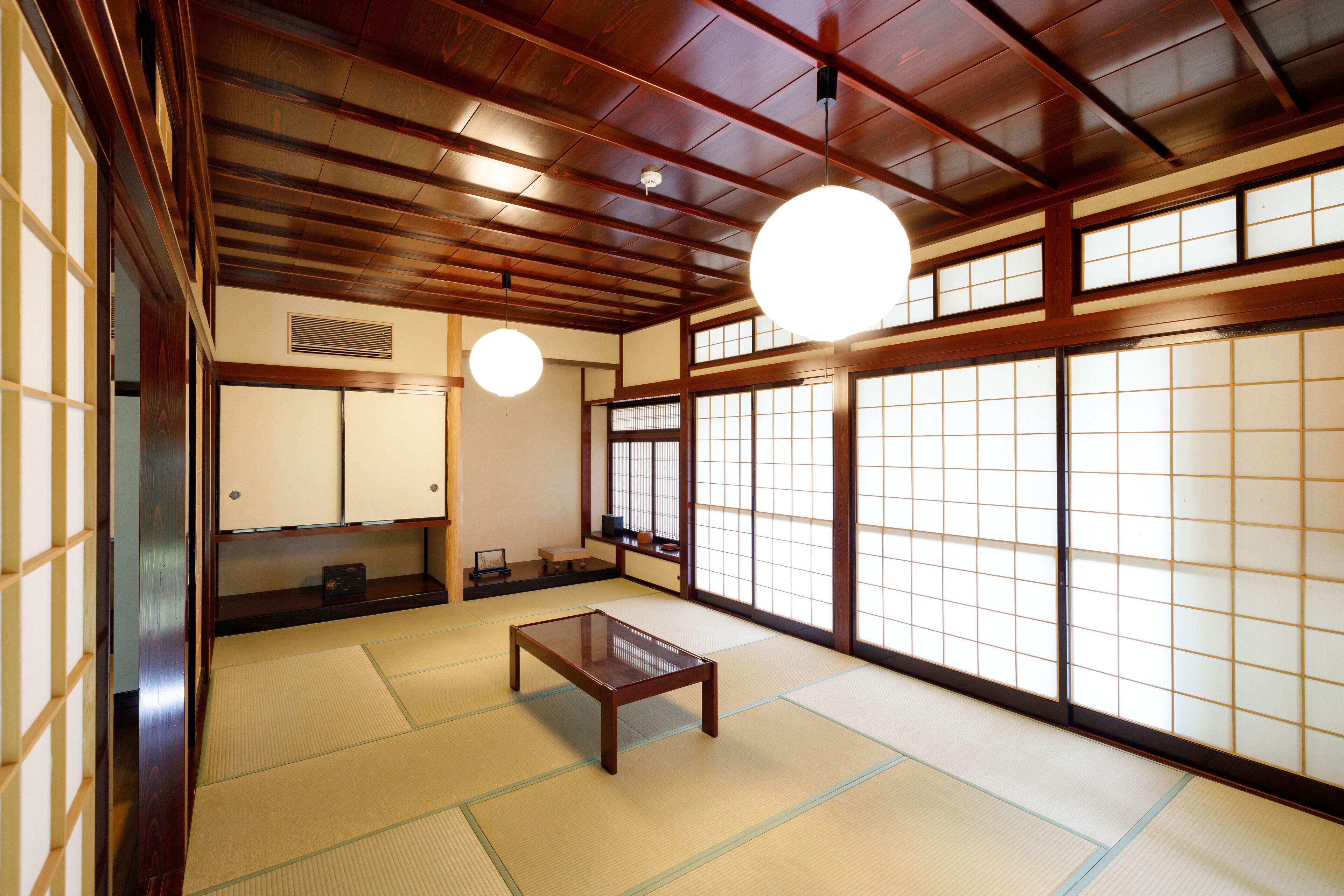 Denpaku Komatsu